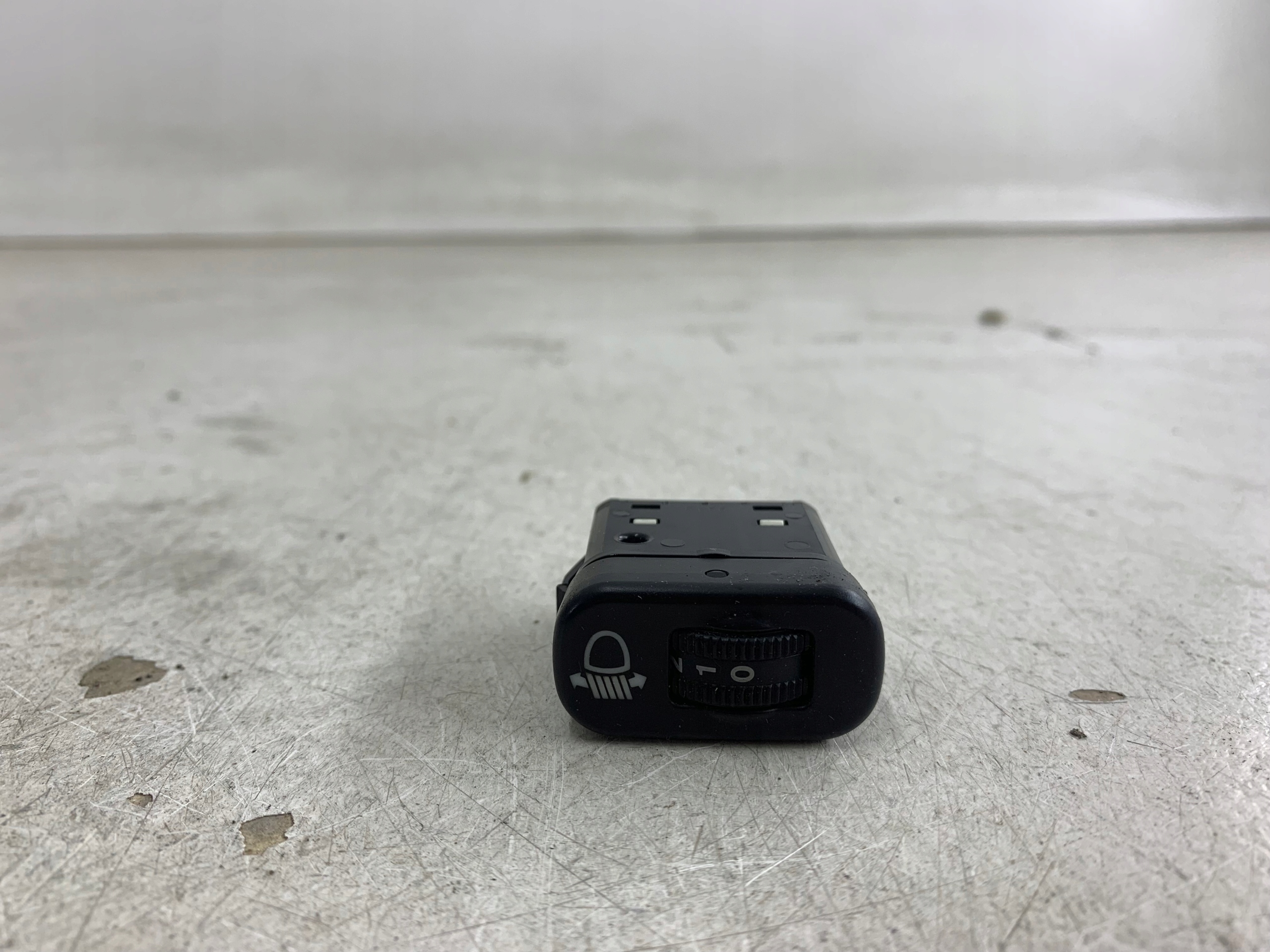 VW CRAFTER and SPRINTER 906 switch control of the lights 9065440131