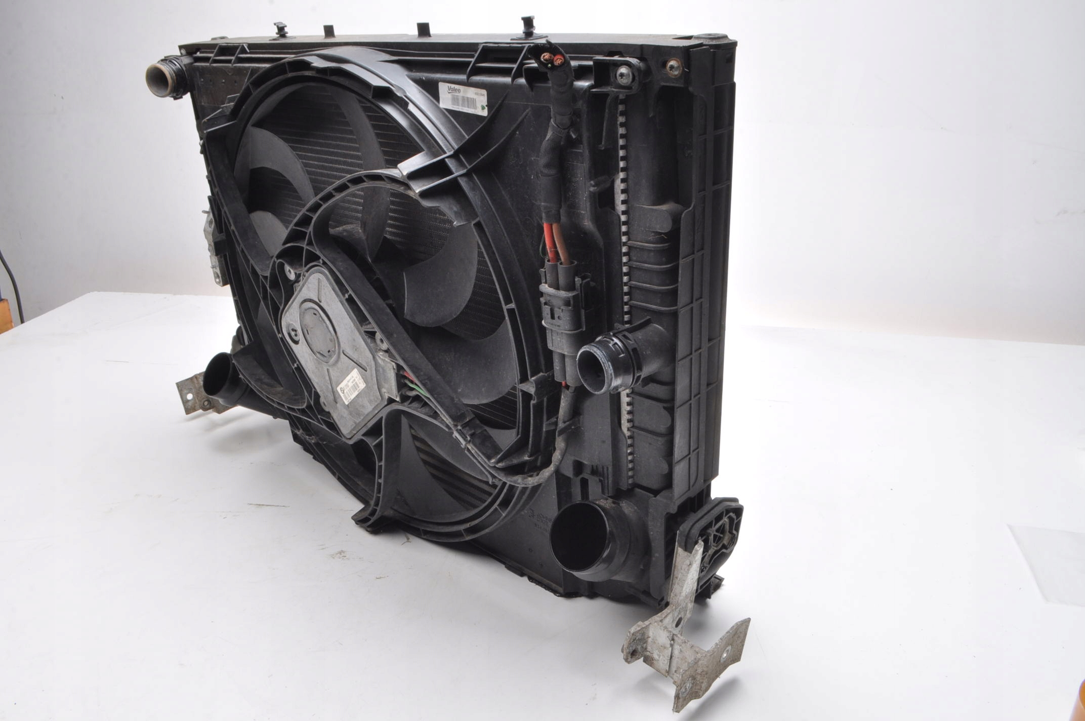 BMW 3 F30 CHŁODNICE KOMPLET 8670933 8641947 152723 7618809 8678027 6804722 Producent części BMW