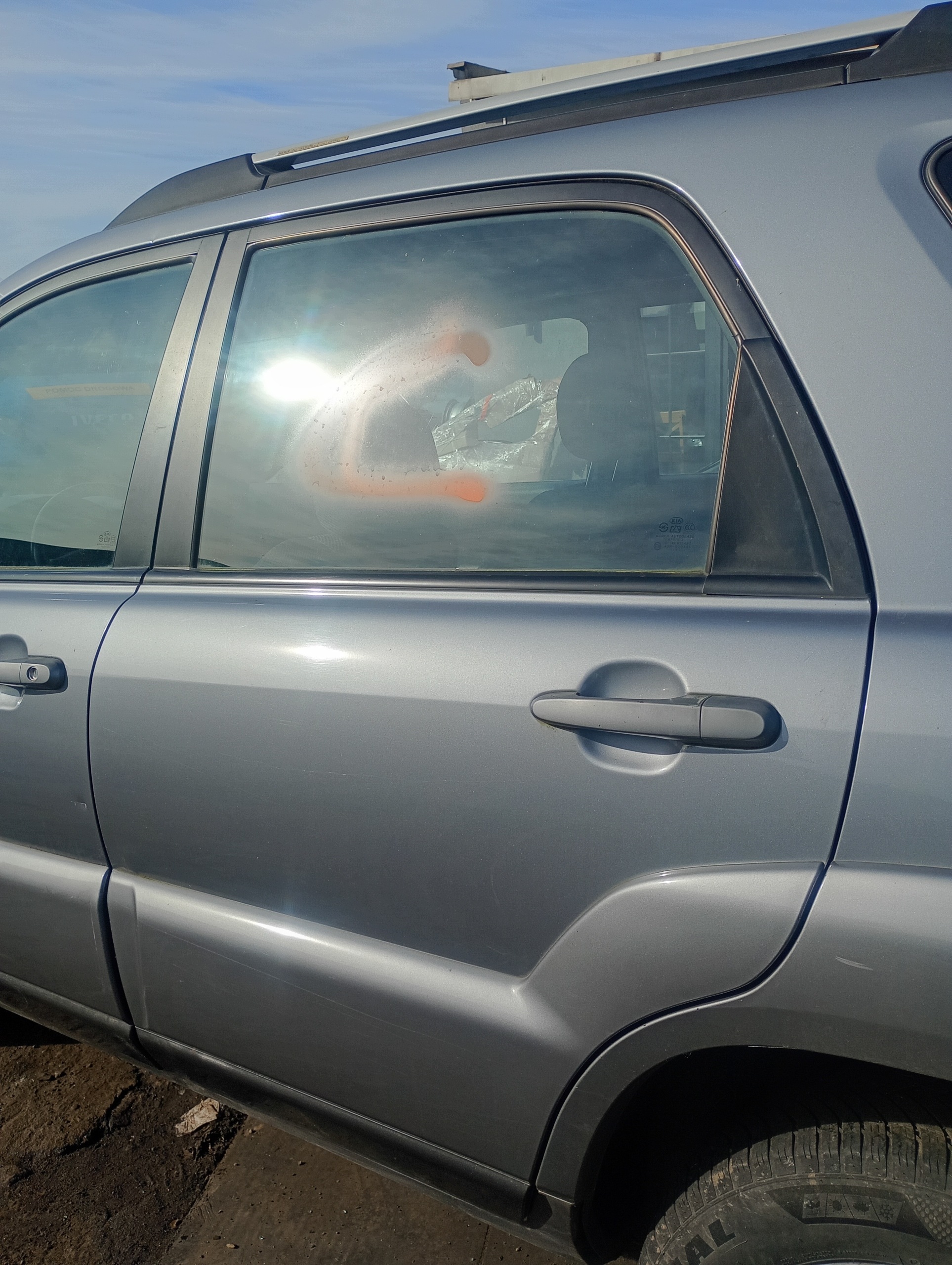 door left rear. rear part Kia Sportage 2 II 04-10 code lakieru S4