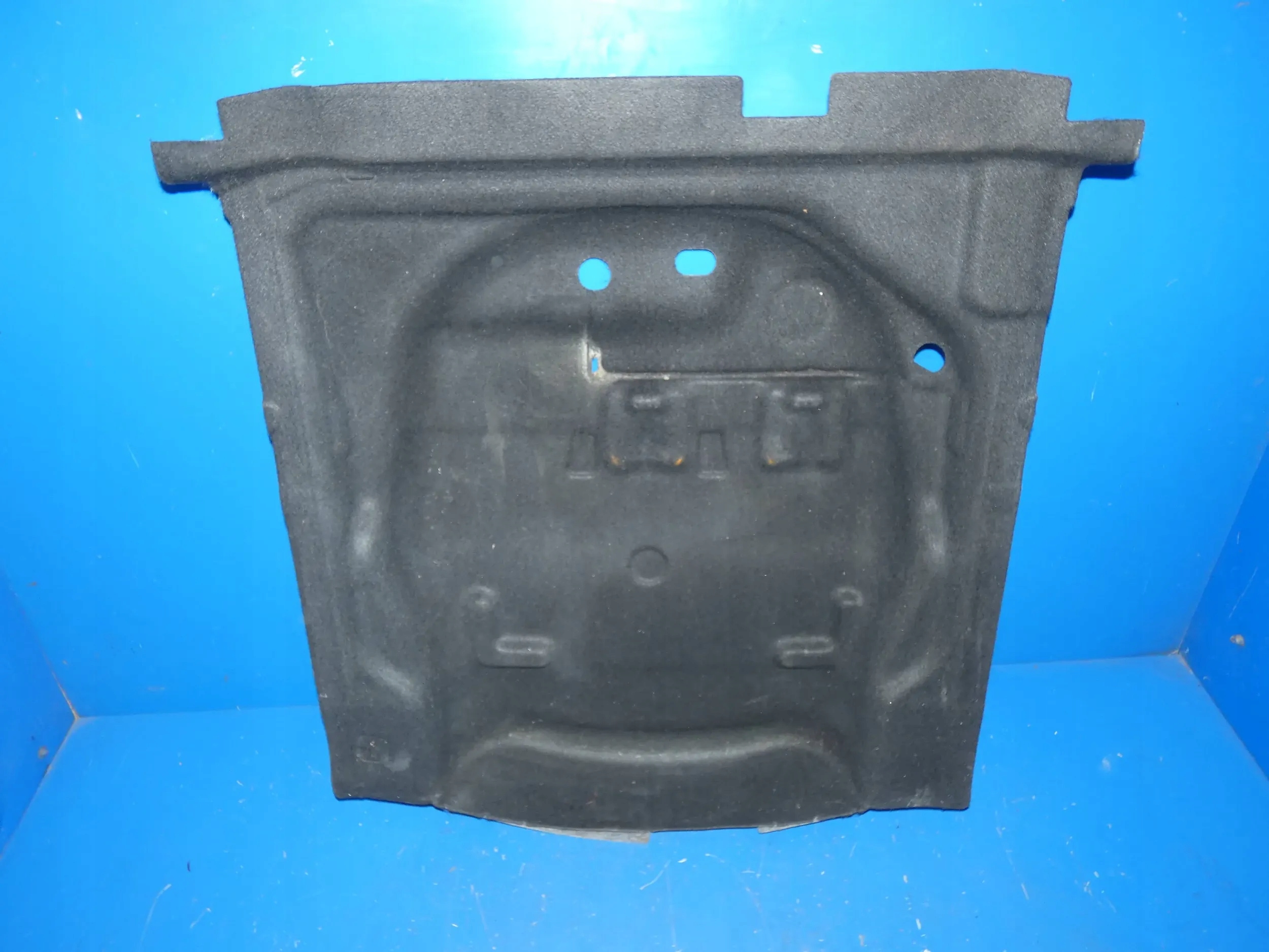 MERCEDES CLA W117 sedan floor boot passenger compartment