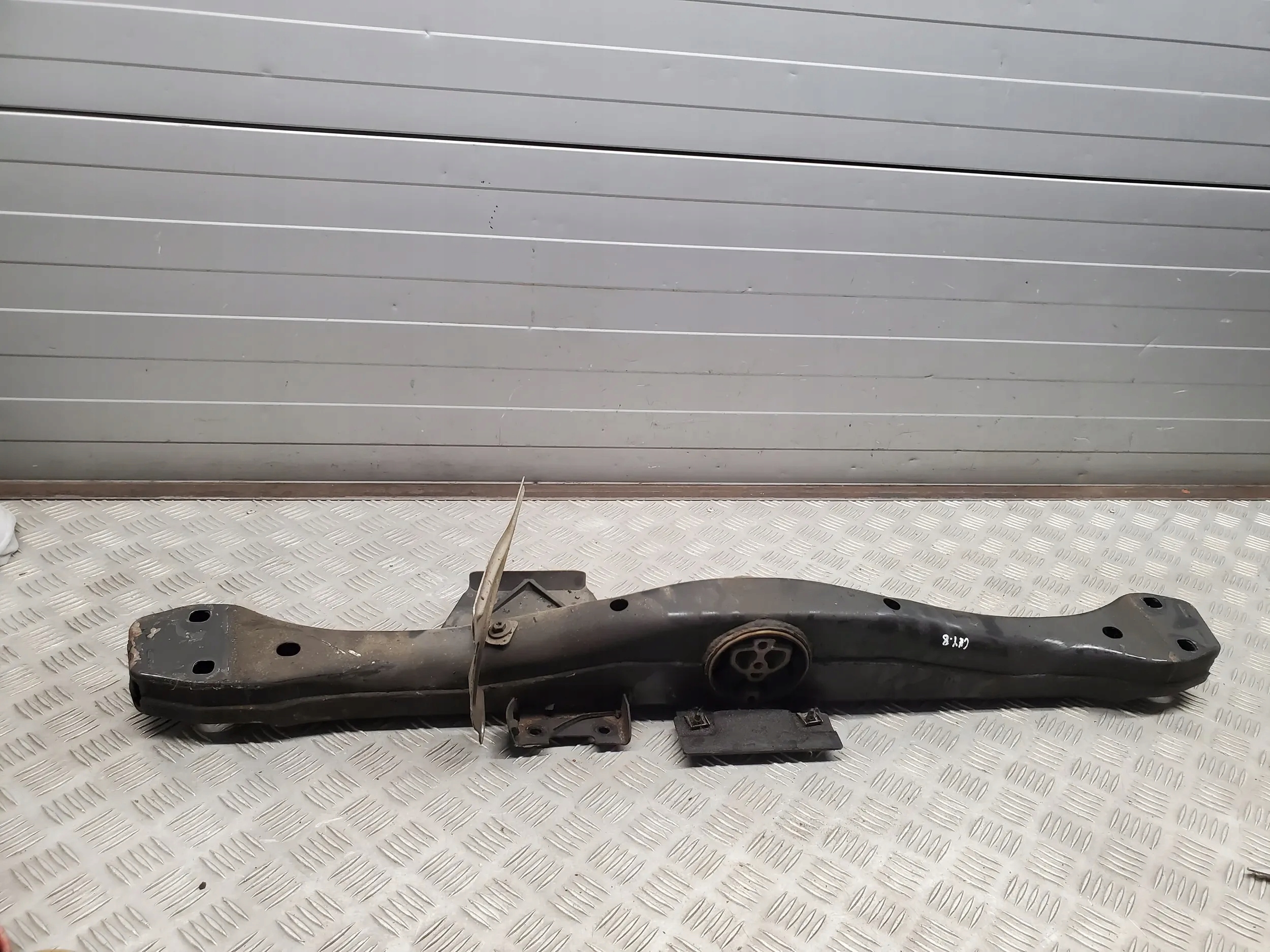 Dodge Challenger 7P5399225D Z przodu Łapy, podpory Rodzaj skrzyni Automatyczna