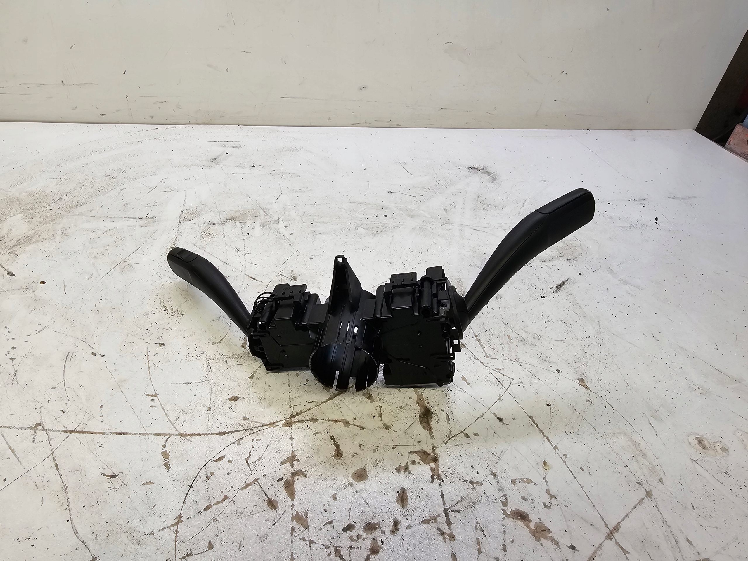 DEVIO LUCI TERGICRISTALLO TERGI AUDI A4 B8 A5 8T 8R0953502C