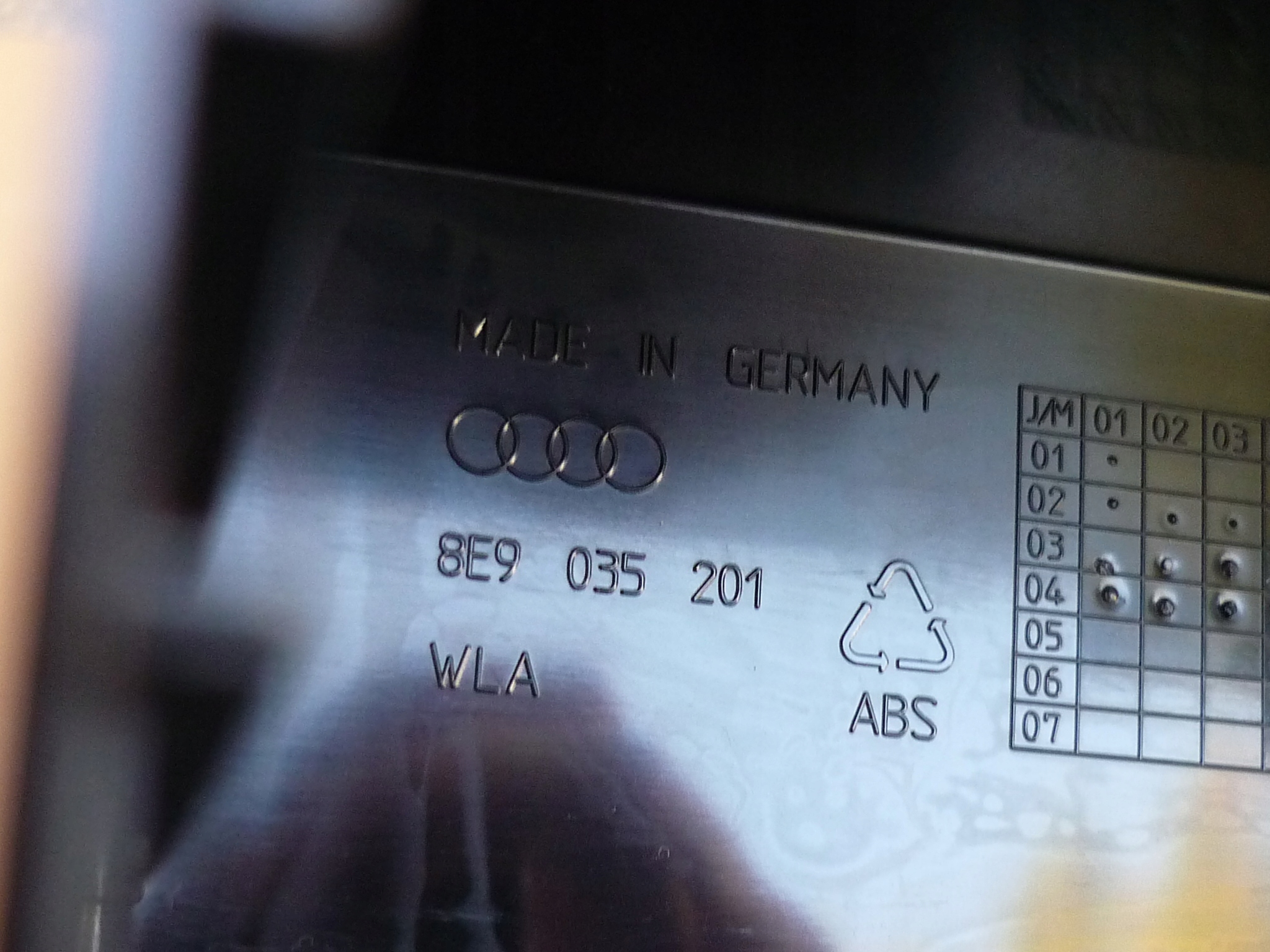 считыватель навигации корпус Audi A4 B6 B7 4B0919887E