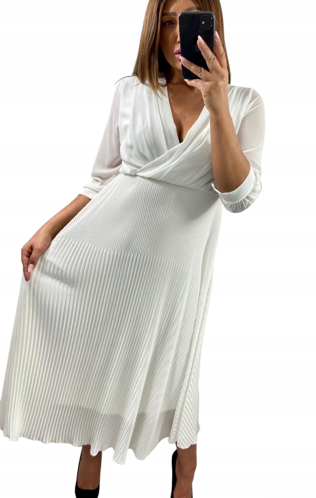 V652 Elegantní Plisovaná Šaty Bílá vel. 50 (5XL)