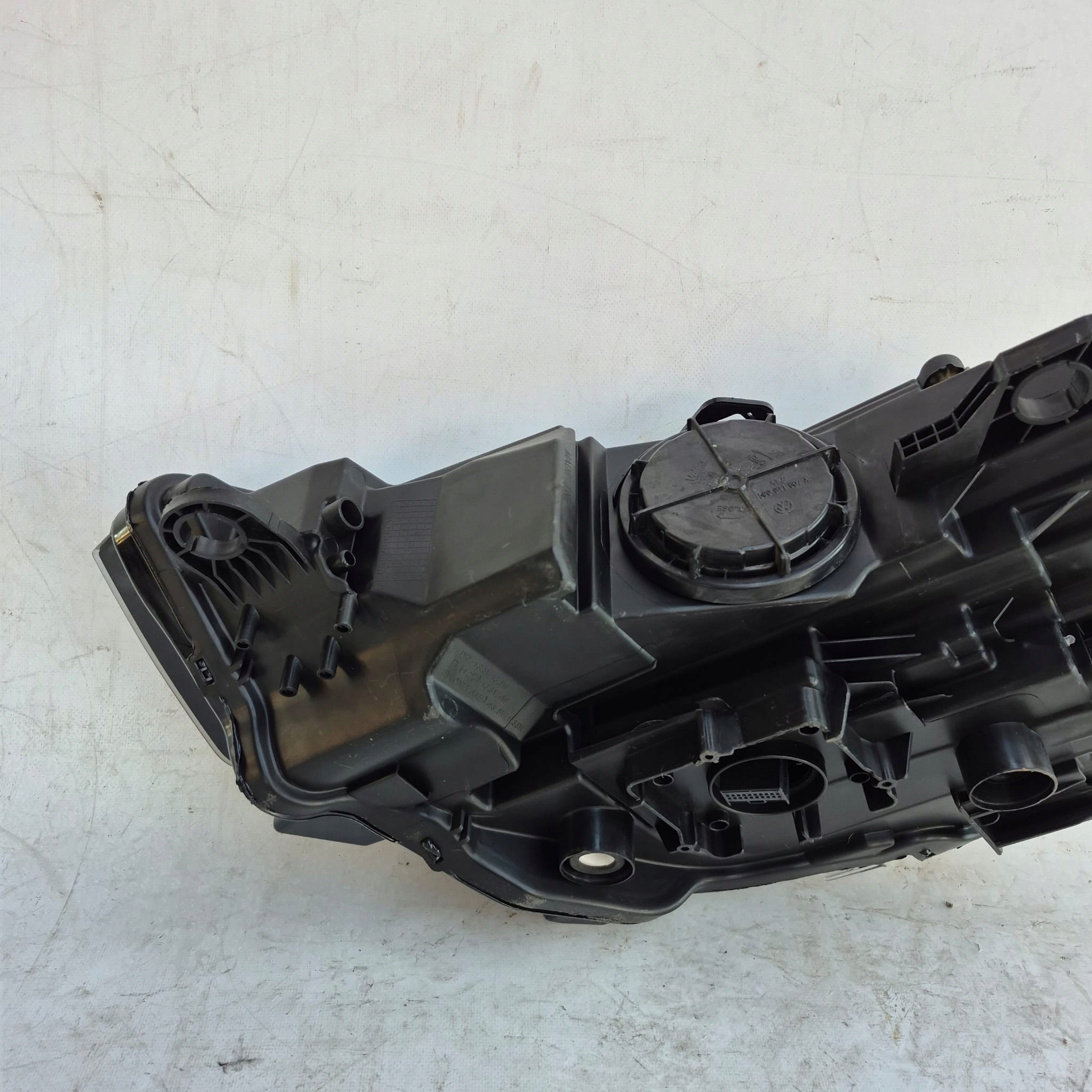 AUDI A3 8V LIFT 16- light right front front XENON 8V0941006E