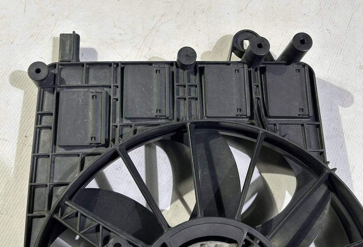 Ventilateur radiateur Chevrolet Corvette C7 2014