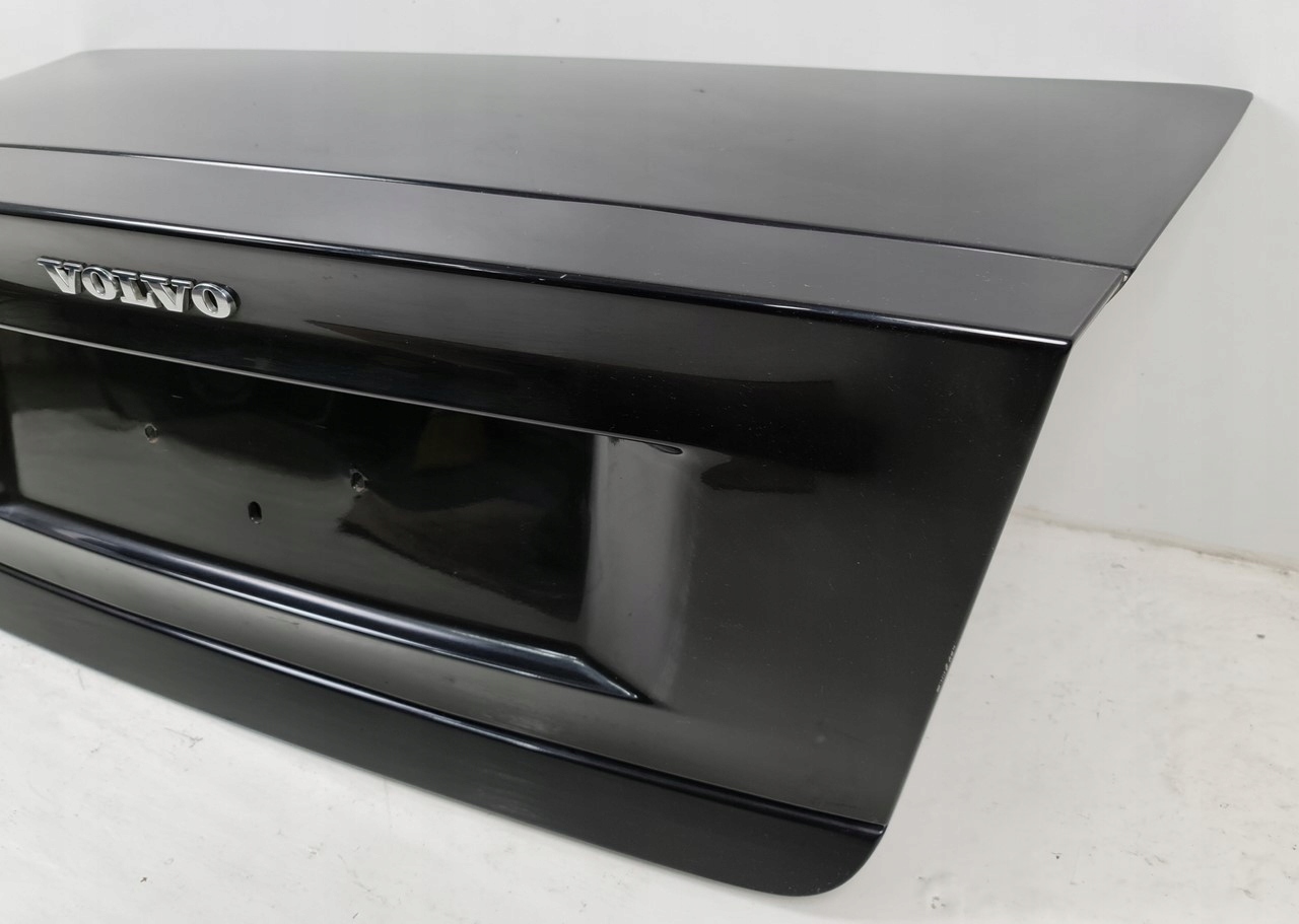 KLAPA TYLNA TYŁ 452 VOLVO S60 KOMPLETNA Producent części Volvo OE