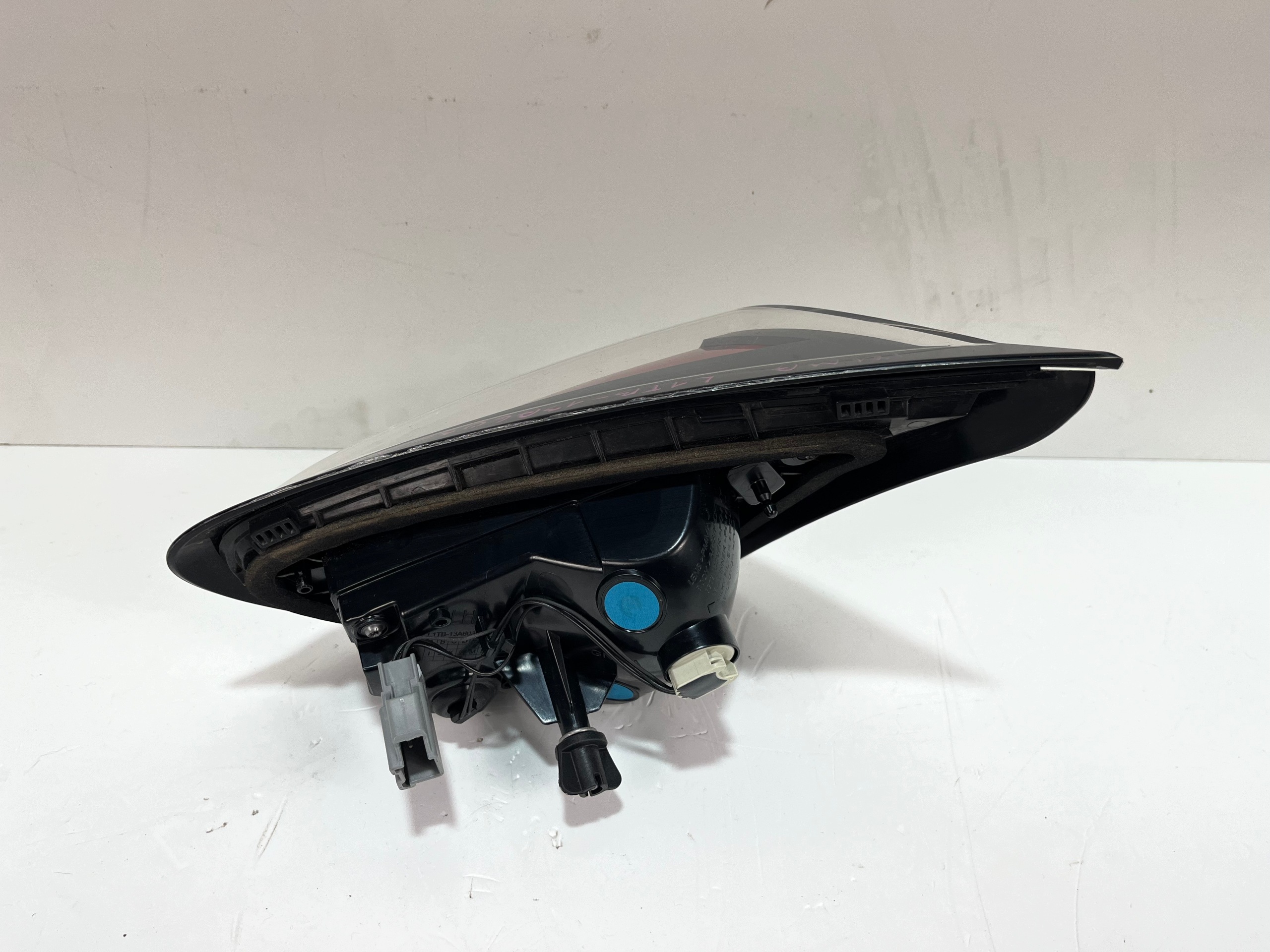 light left rear to the bonnet FORD PUMA MK2 L1TB-13A603-AA