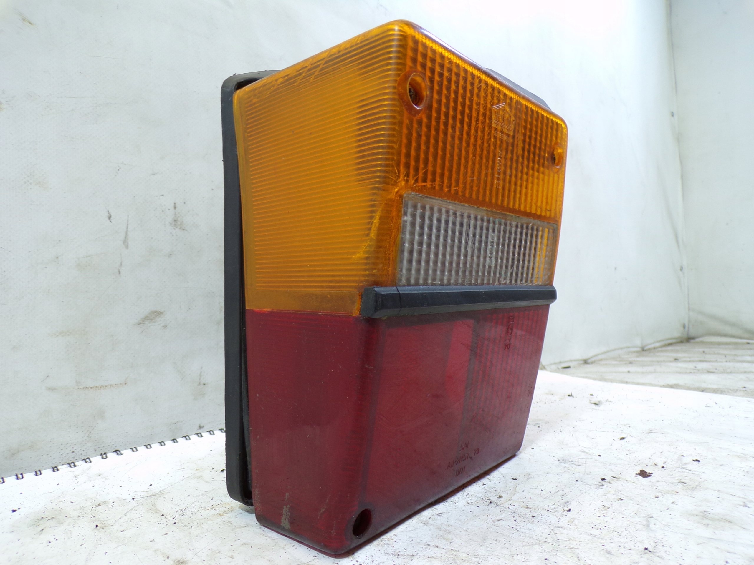 light rear rear part right SAAB 900 HB OPIS (K)