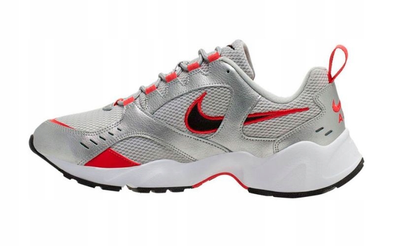 buty NIKE AIR HEIGHTS r. 44 command max EAN (GTIN) 193154106435