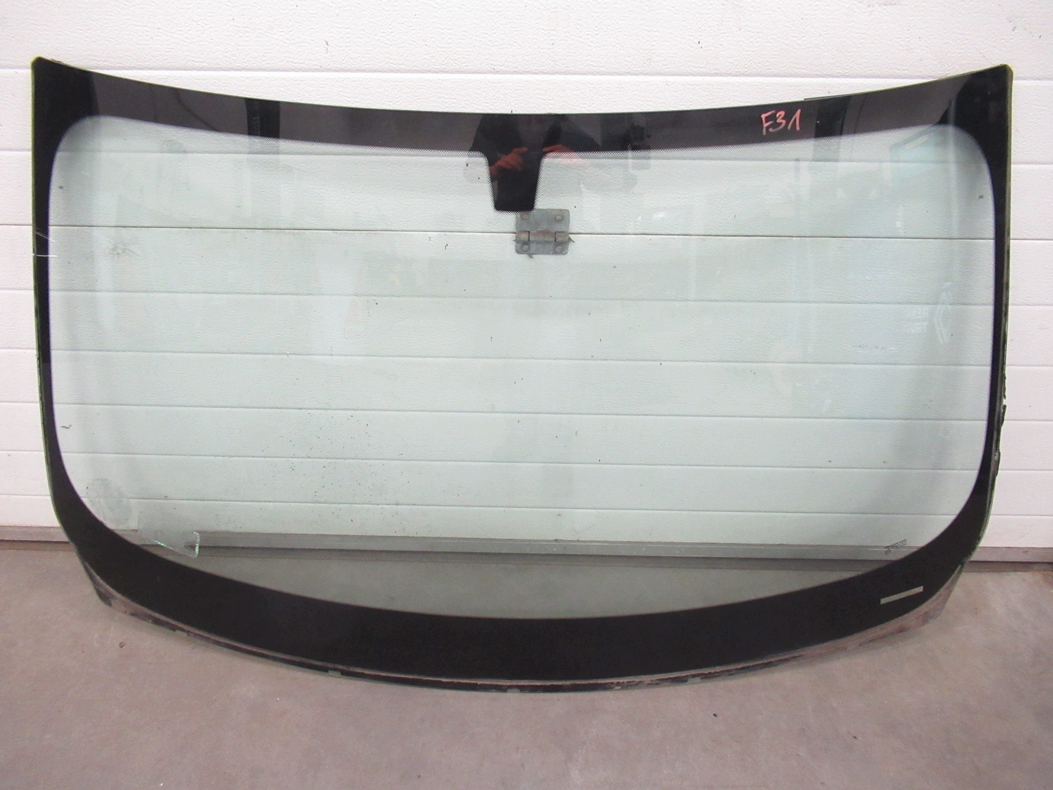 windscreen front iron BMW 3 F30 F31 F80