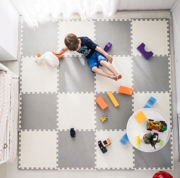 DUŻE PUZZLE PIANKOWE MATA PIANKOWA 180x180 9 SZT. Efekty brak