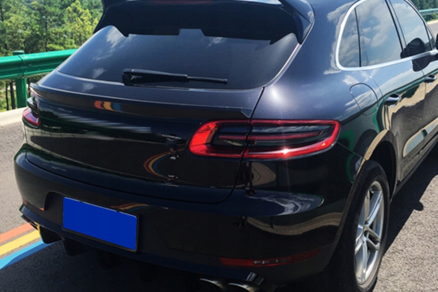 Porsche Macan 2013+ SPOILER NA KLAPĘ czarny mat SOBMART Typ samochodu Samochody osobowe