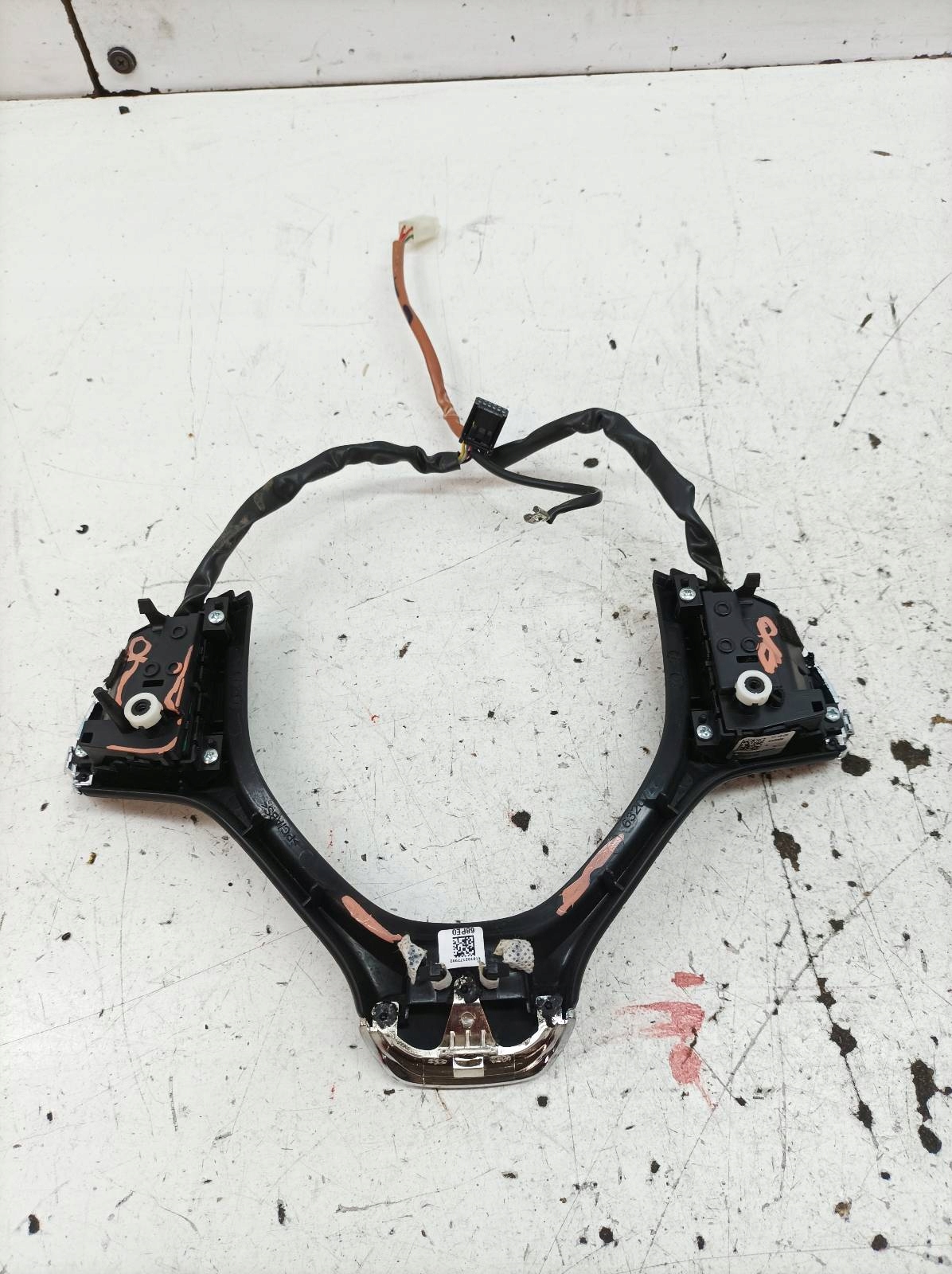 Schalter MULTIFUNKCJI des Lenkrads 410102177992 Suzuki Baleno II