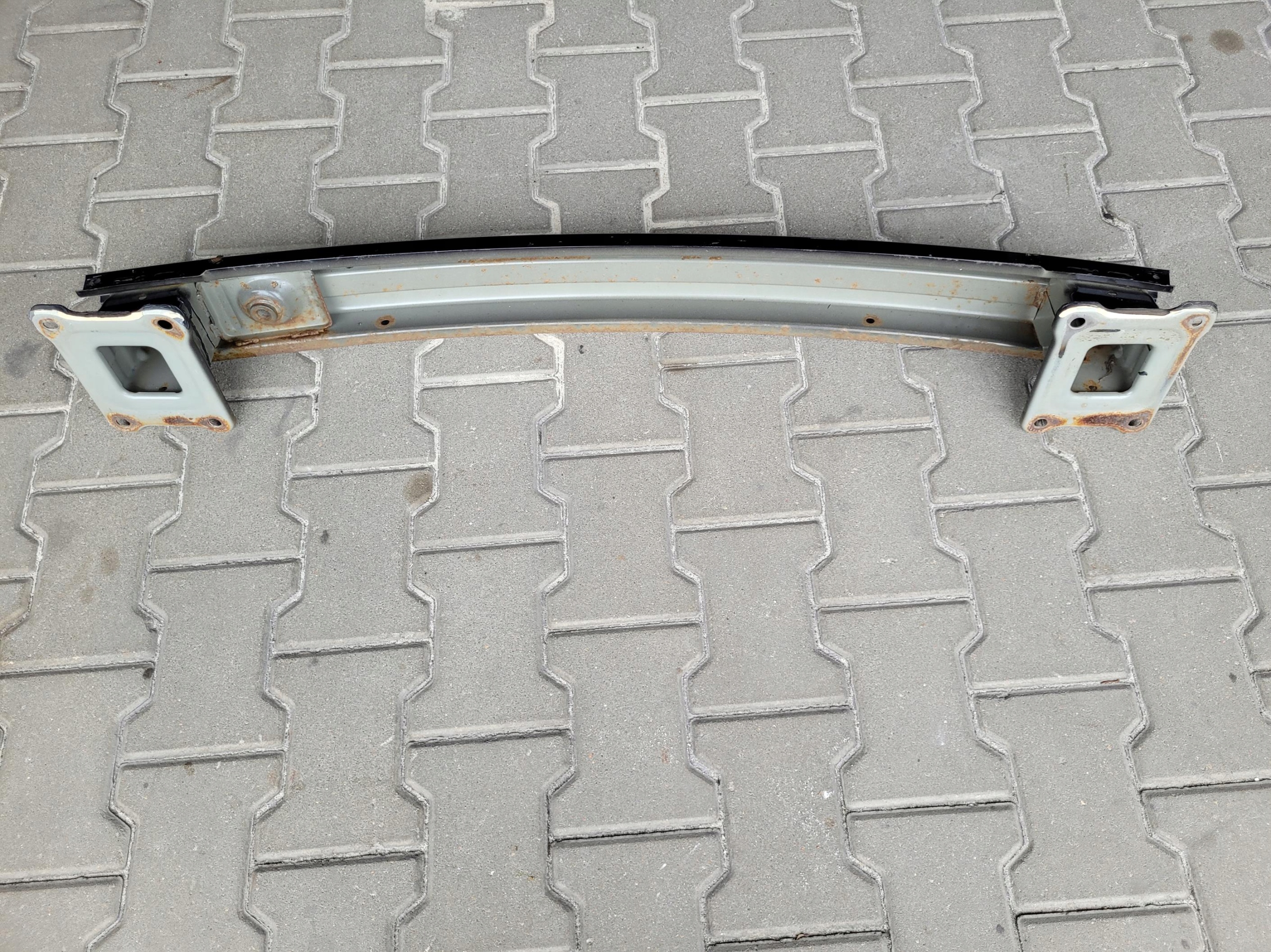 sider rear part rear pillar below bumper MG HS and