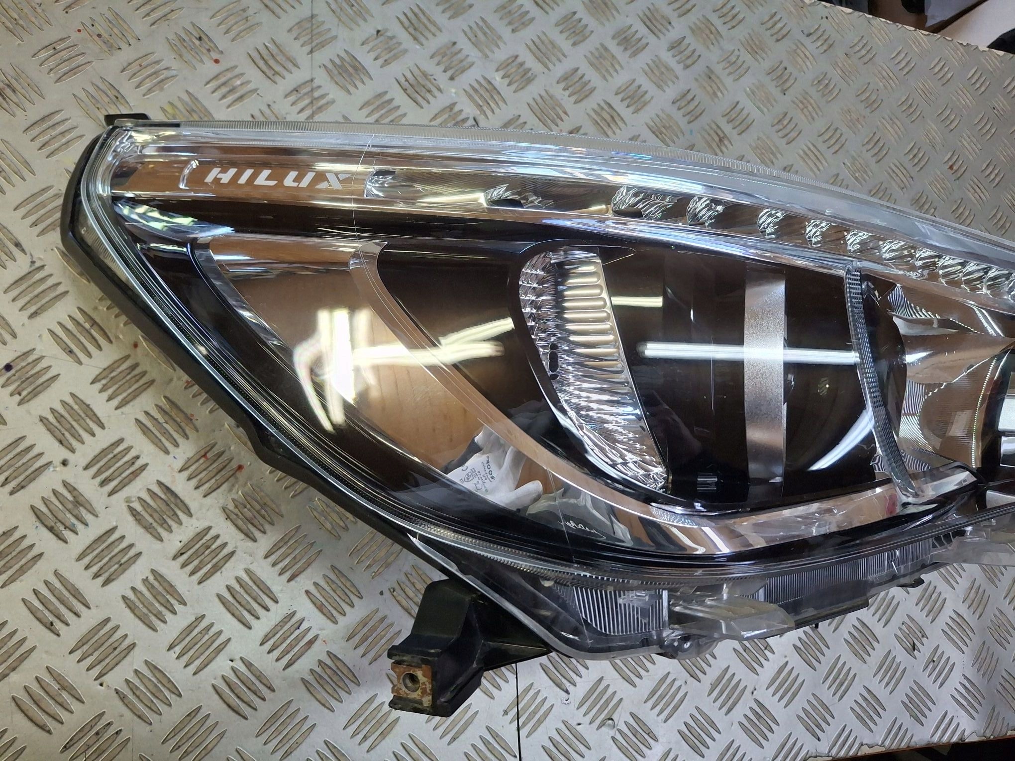 light left front FULL LED TOYOTA HILUX VIII 2015R->