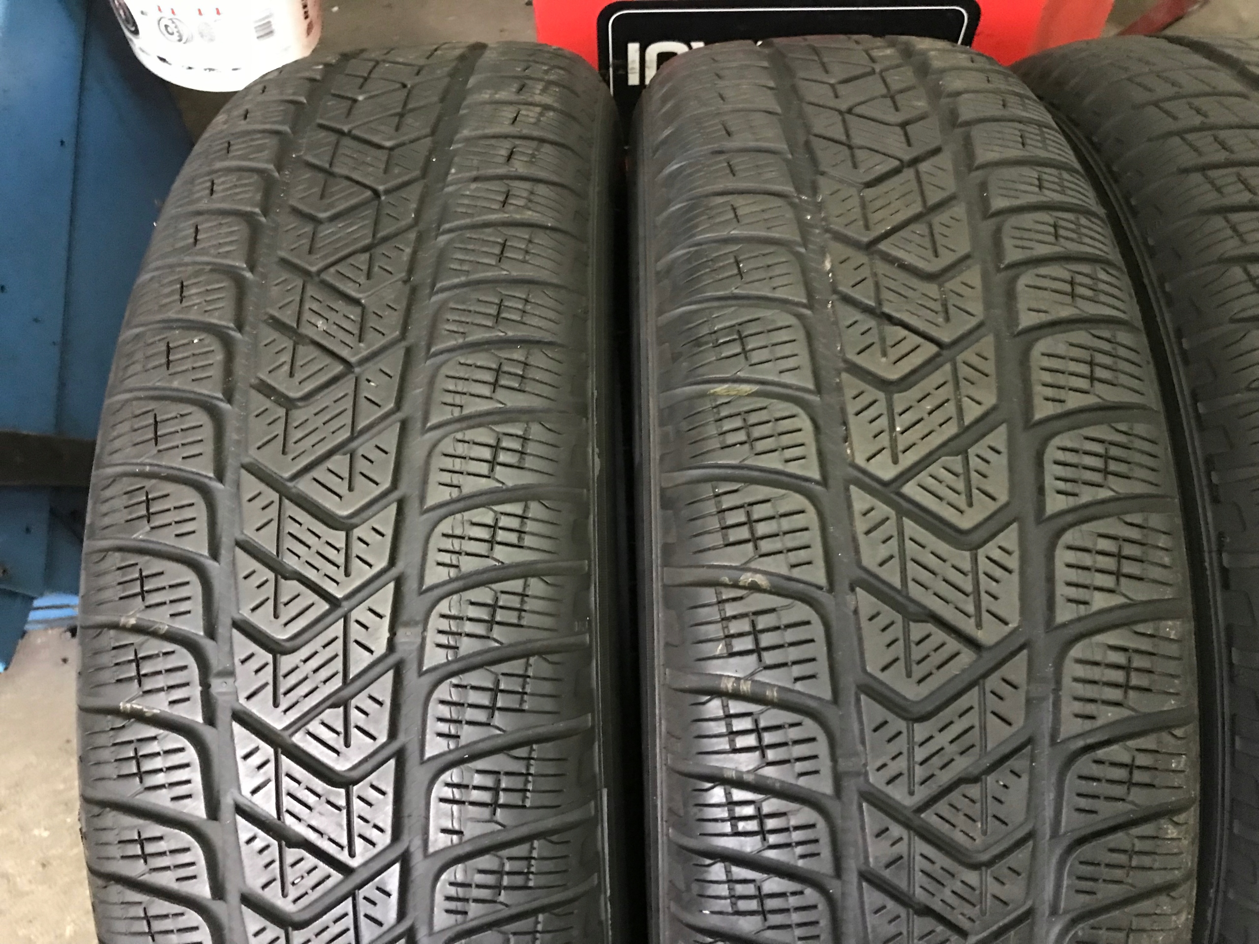 4 tyres winter 215/65R17 Pirelli SCORPION WINTER 7mm