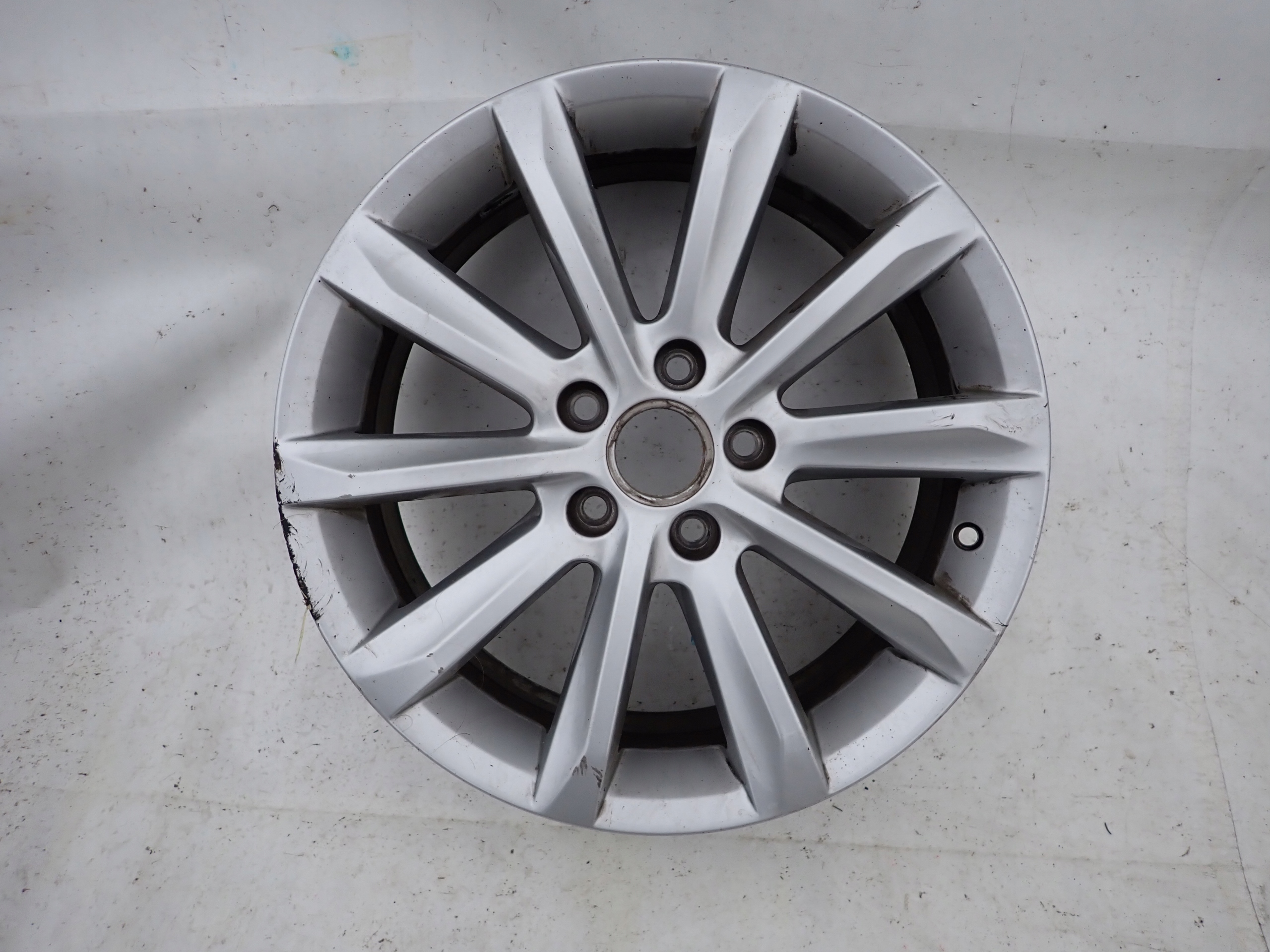VW PASSAT B8 14- disk hliníkový 3G0601025