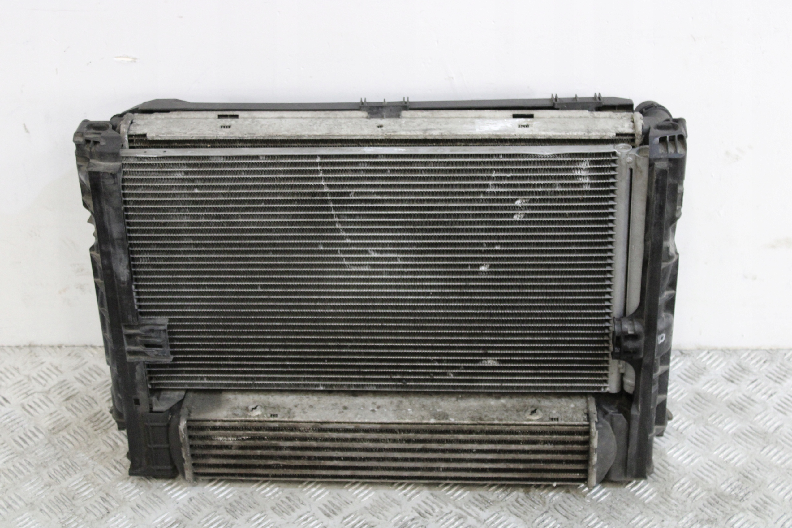 support panel for radiators front pillar radiator BMW 3 E92 COUPE 2,0D