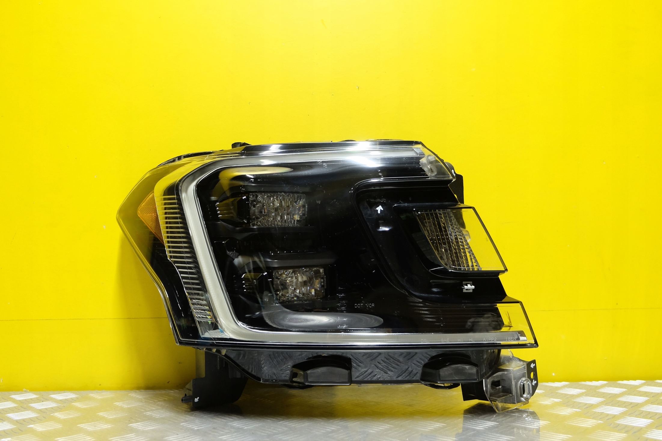 FORD ЭКСПЕДИШН SPORT 18- ФАРА ФАРА LED USA