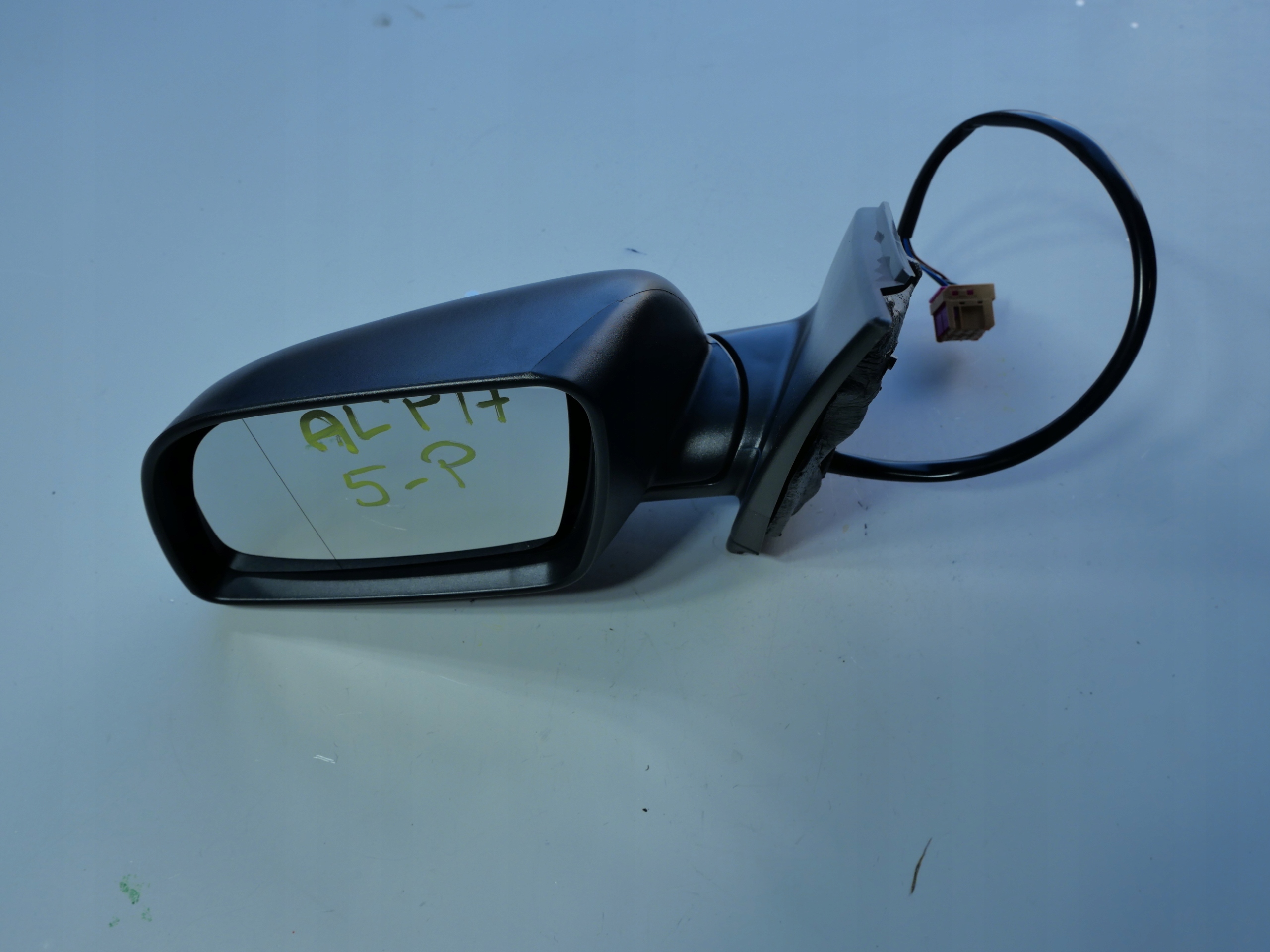 mirror left VW POLO IV 6Q0 5PIN