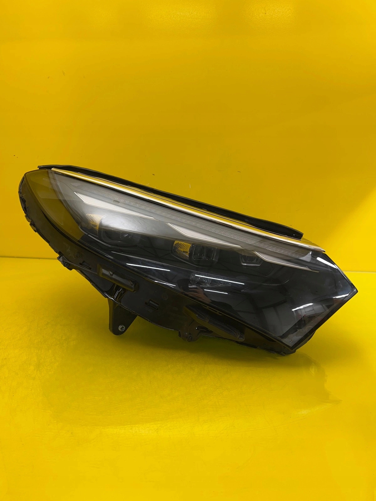 light right Mercedes EQS W296 X296 Full Led A2969069201