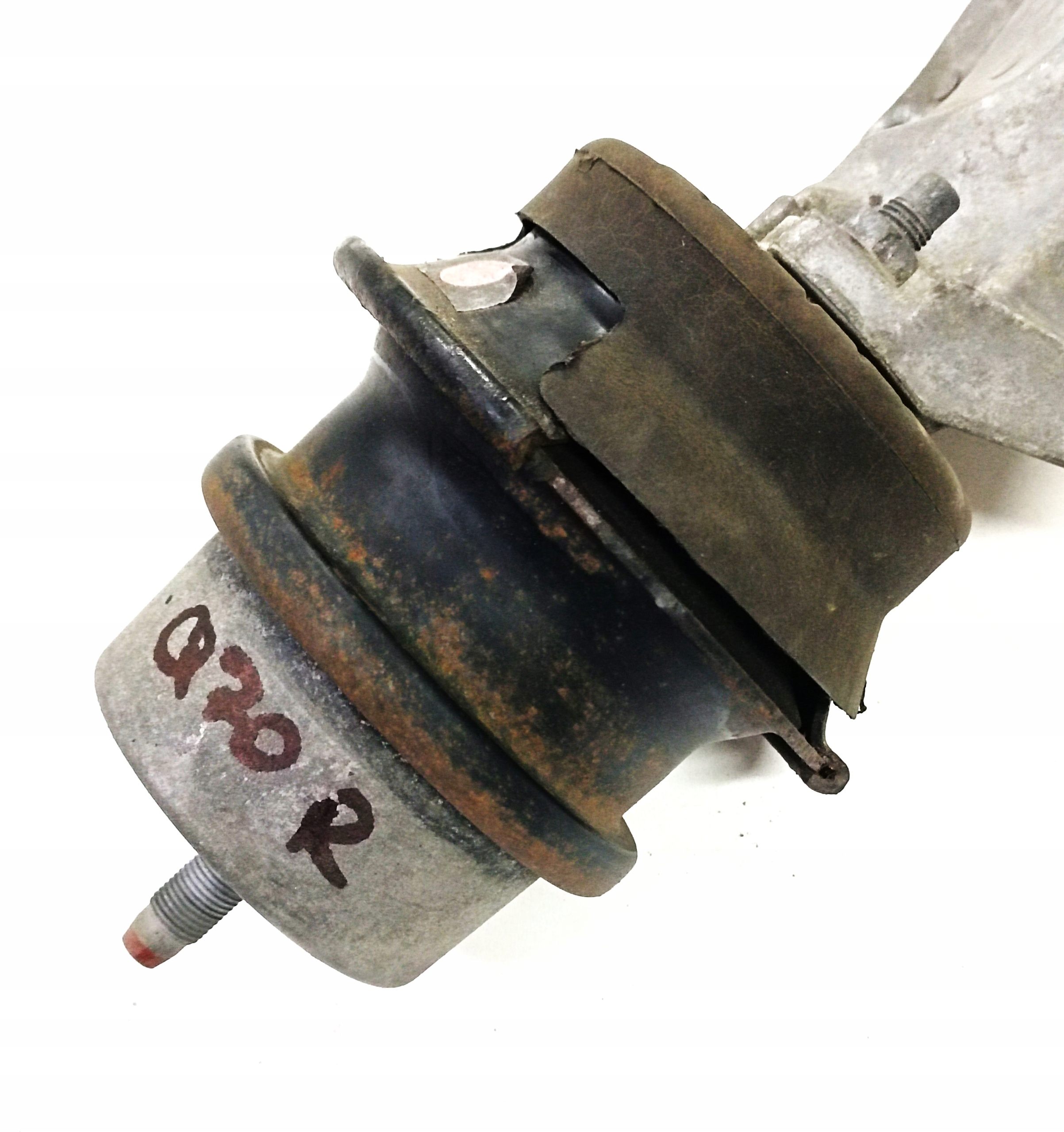 engine mount Infiniti M37 M35h Q70 3.7 RWD OE