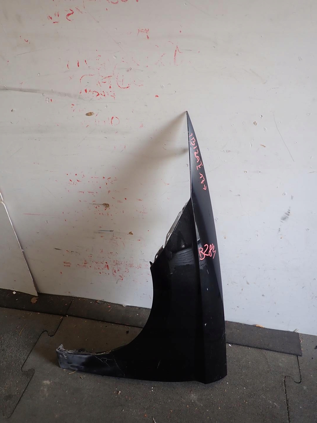 fender front front left SEAT IBIZA V 2017- 6F