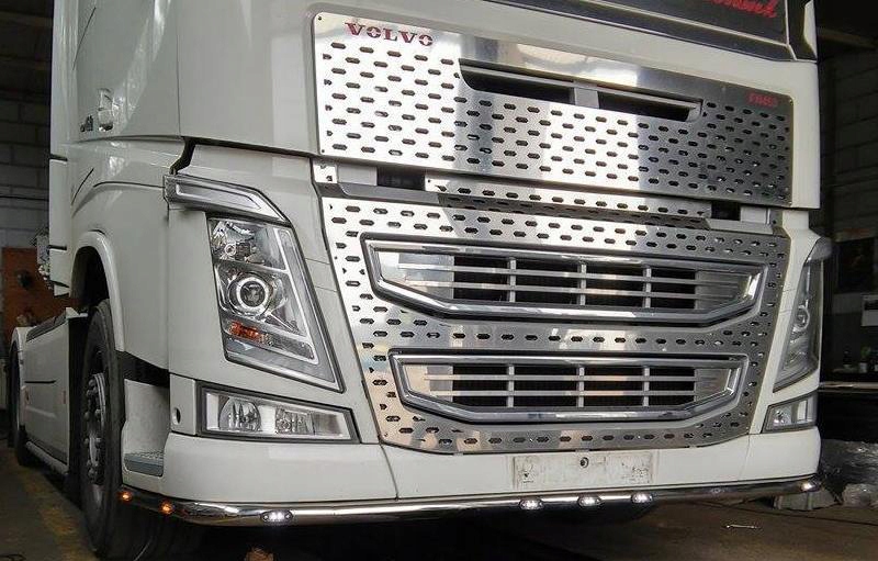 Orurowanie pod zderzak Volvo FH4 Producent JKS