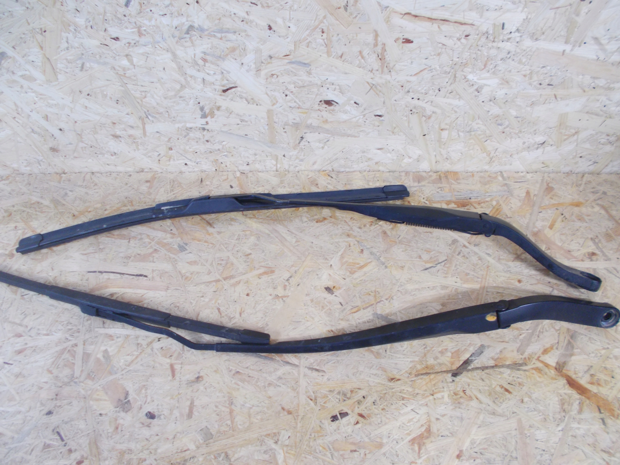 ВАЖЕЛІ СКЛООЧИСНИКА JEEP COMPASS