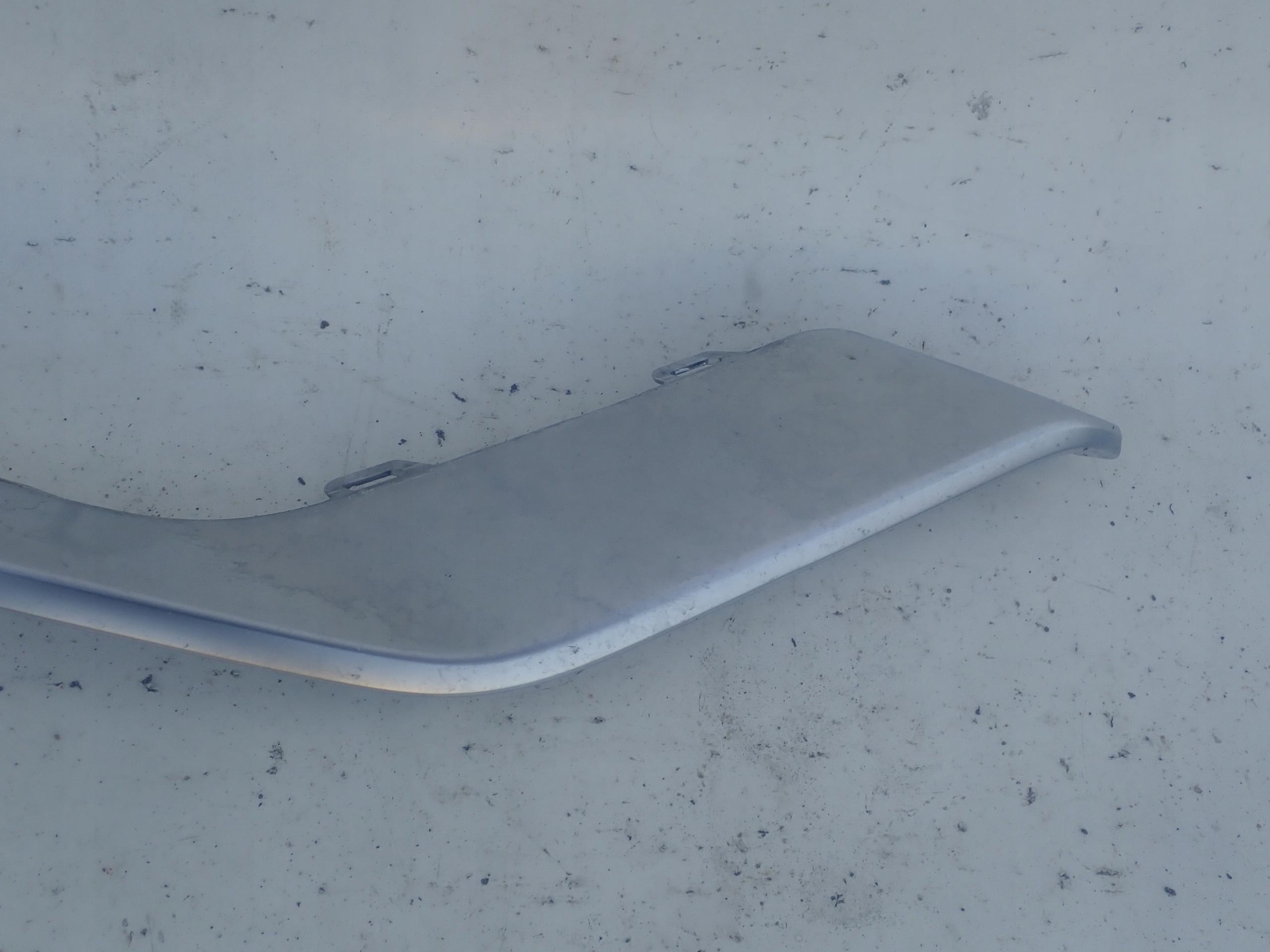 VW PASSAT B8 ALLTRACK moulding KRATKI right CHROM