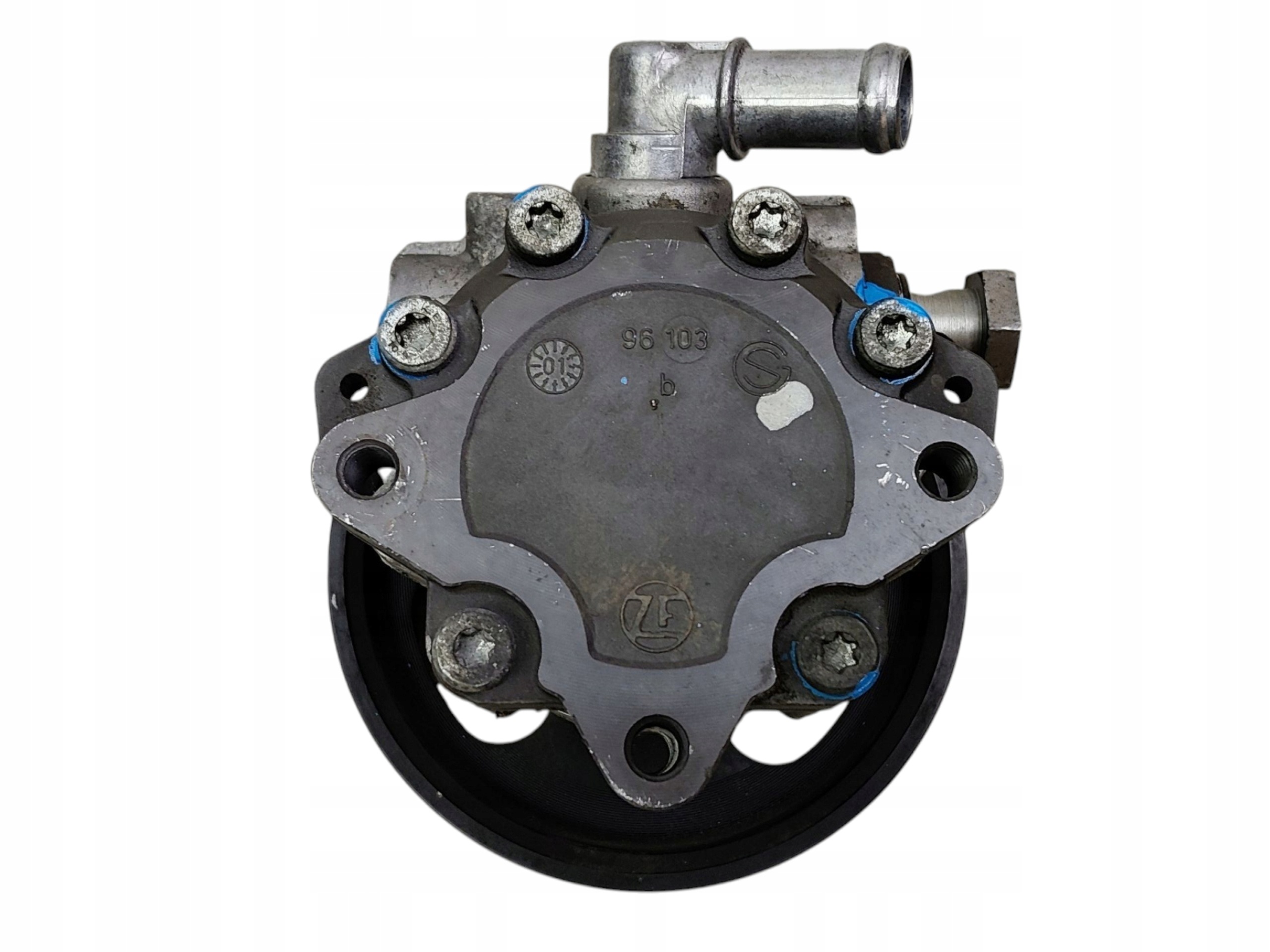 servo pump AUDI A8 D3 4.2 V8