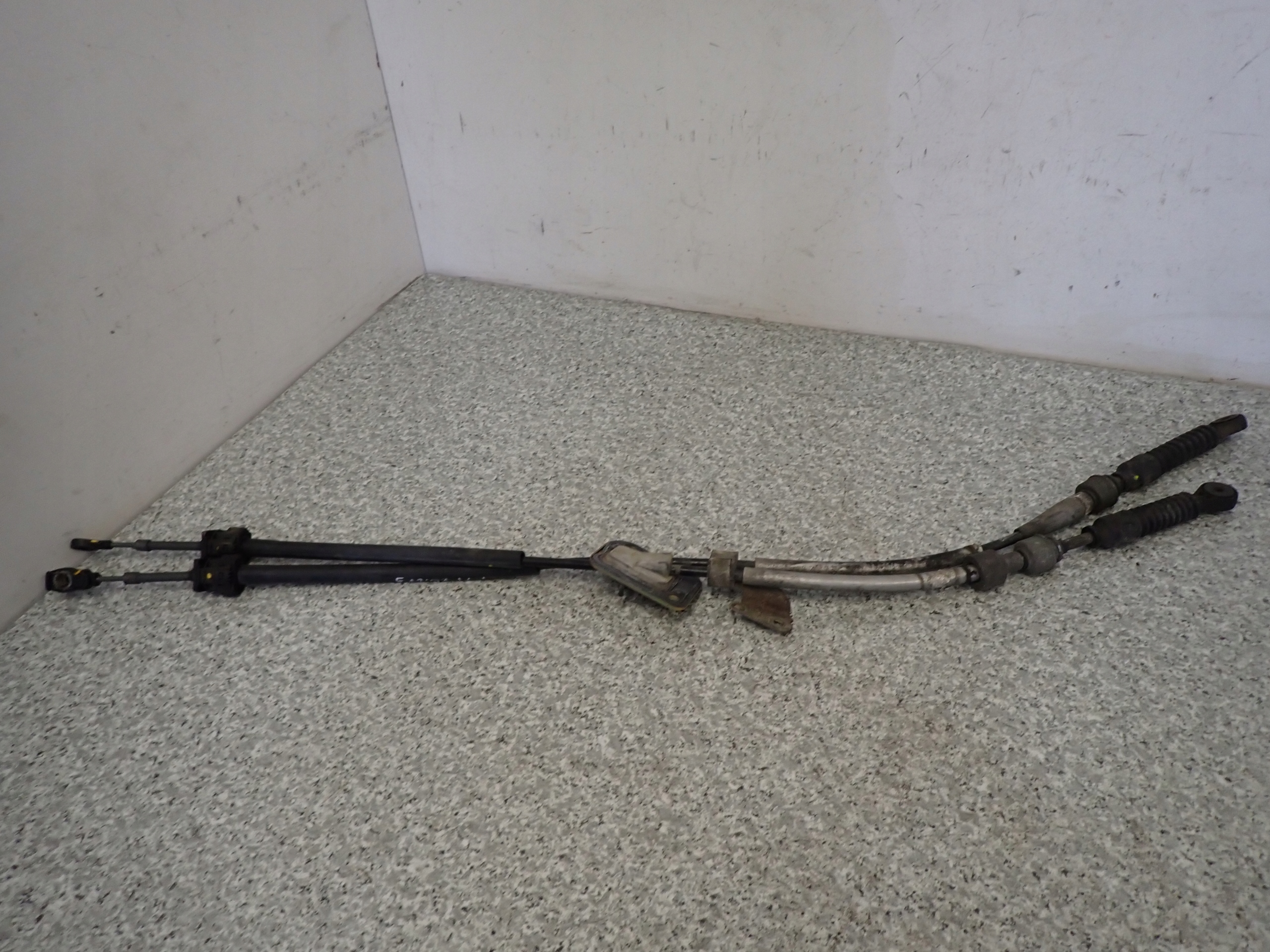 TOYOTA COROLLA E12 1.4 D4D 02- LINKI ZMIANY BIEGÓW Typ samochodu Samochody osobowe