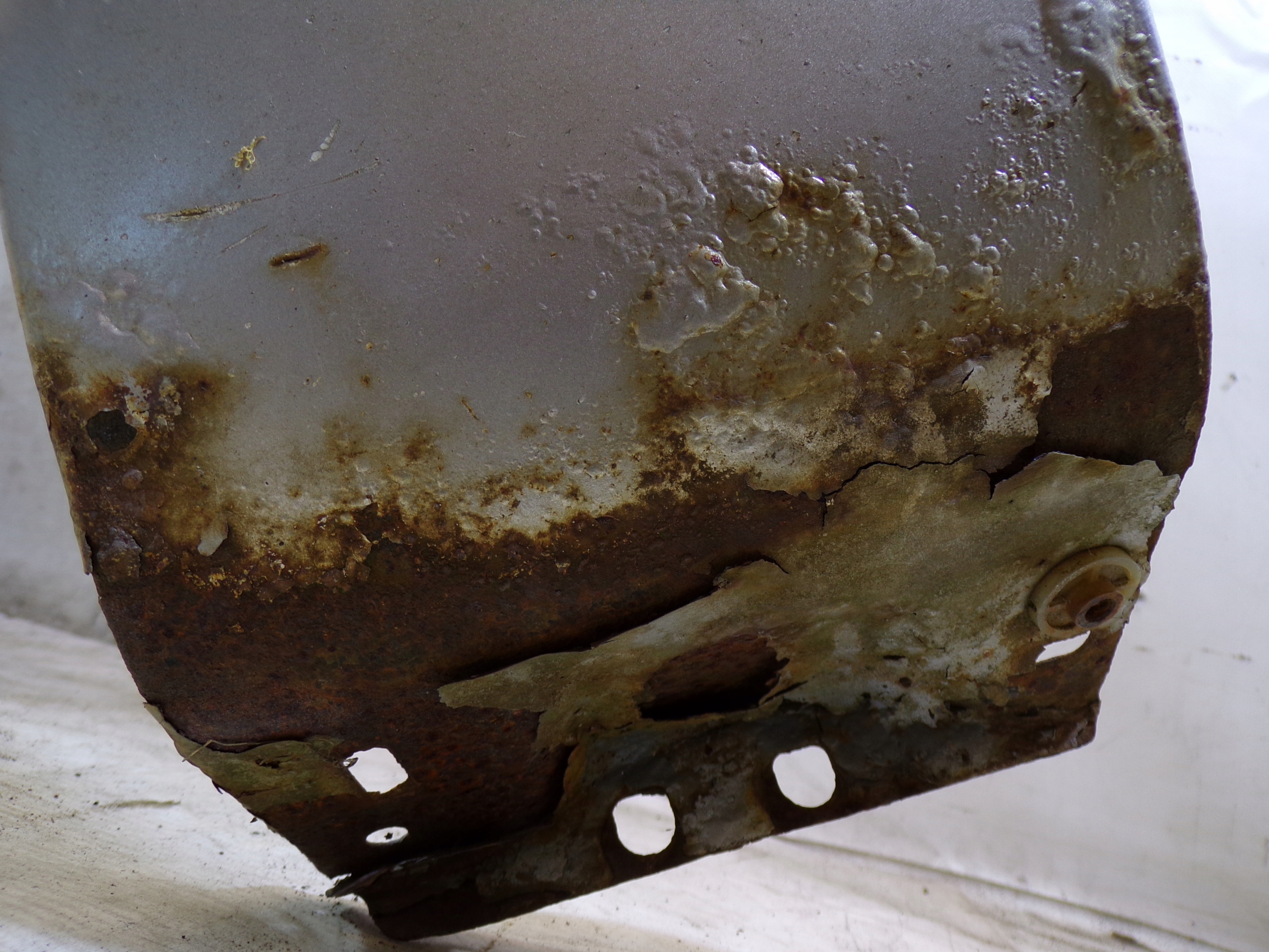 fender left front FORD C-MAC CMAX