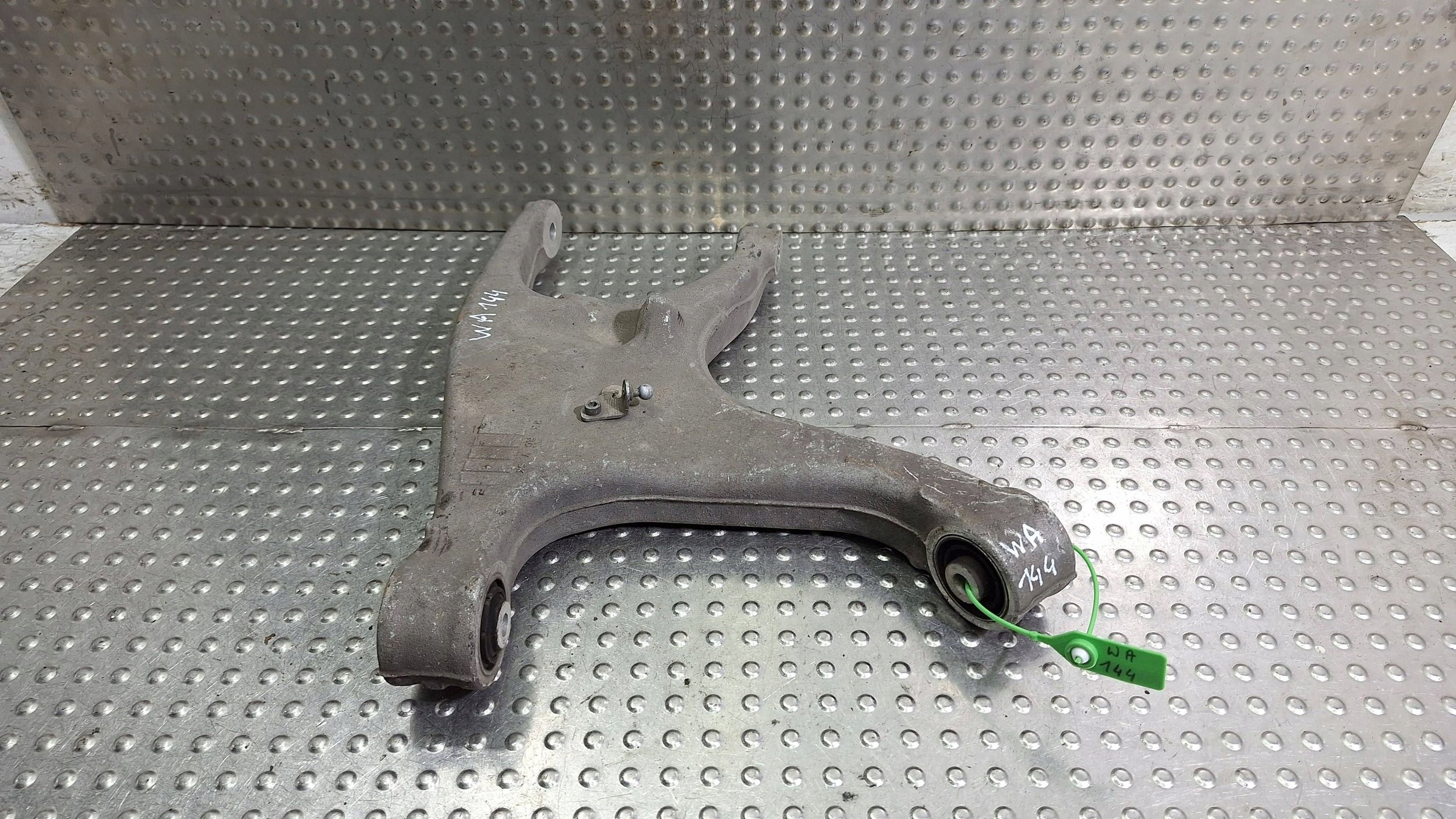 Querlenker links heck 8K0505311J AUDI A4 B8 A5 8T A6 C7