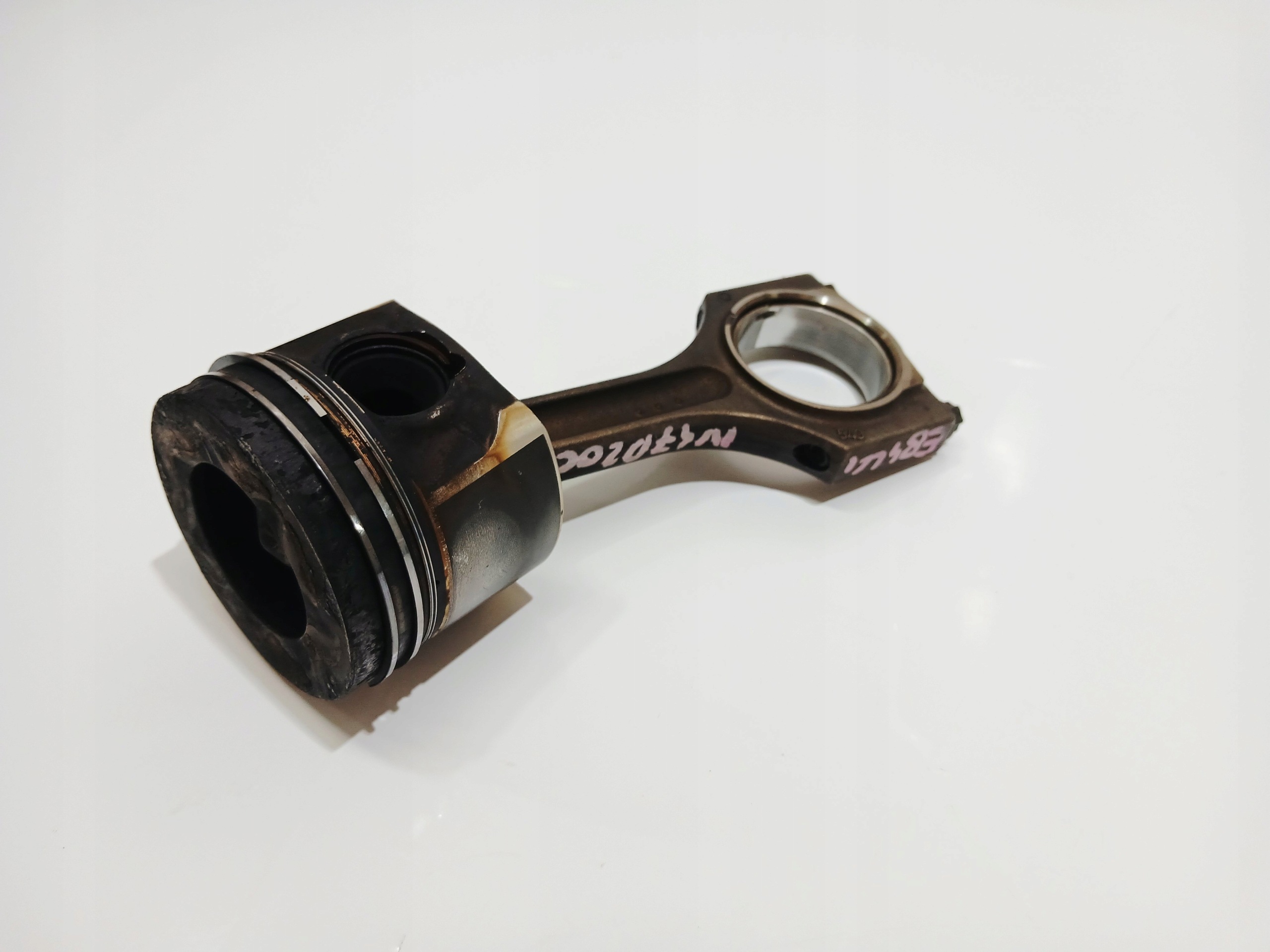 piston connecting rod BMW X1 E84 N47D20C 184 KM