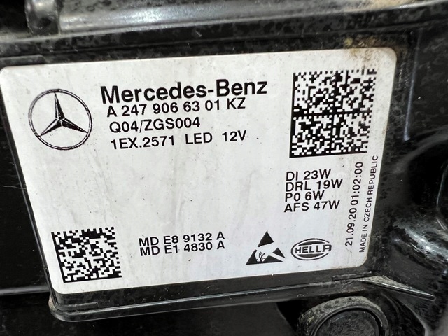 MERCEDES GLA H247 LEWA LAMPA PERFORMANCE Regulacja wysokości elektryczna