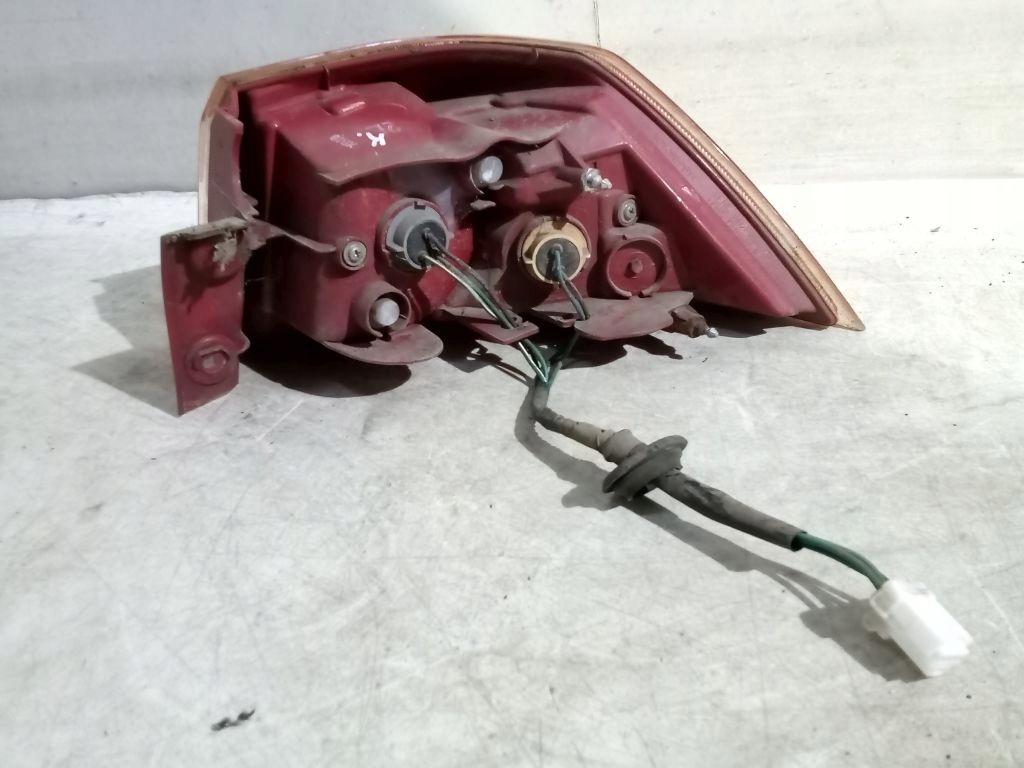 Mitsubishi Lancer VIII 8 sedan light left rear part rear