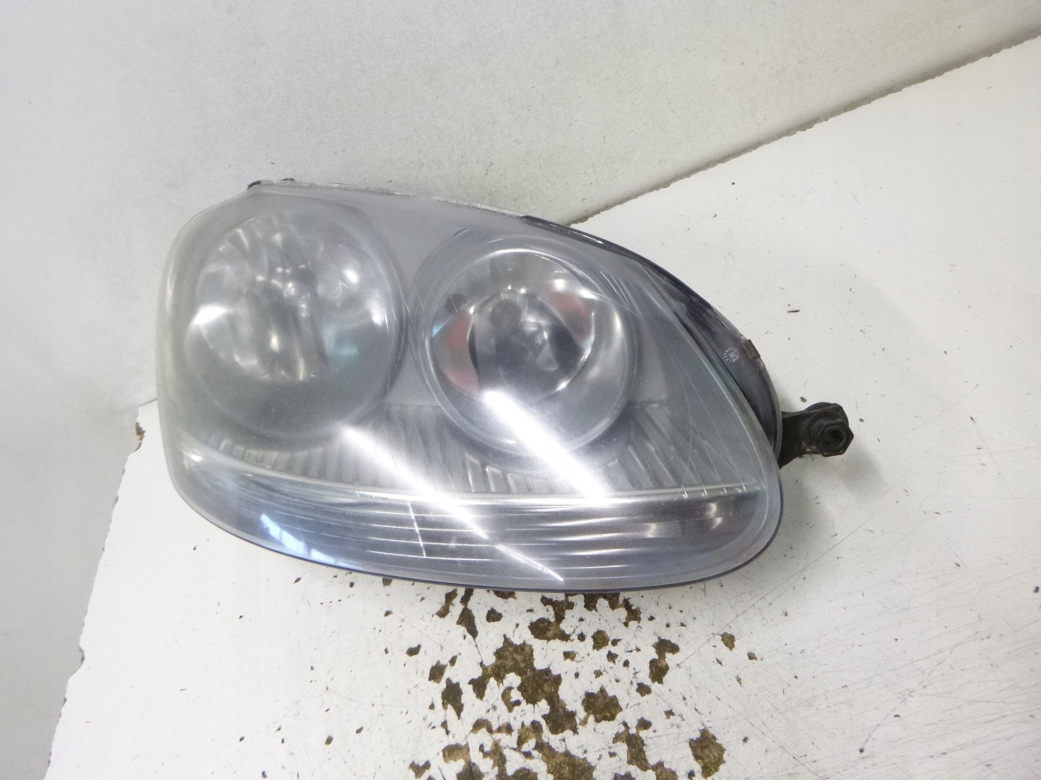 light front right VW Golf V 5 1K6941006A 2003-2008 EUROPA