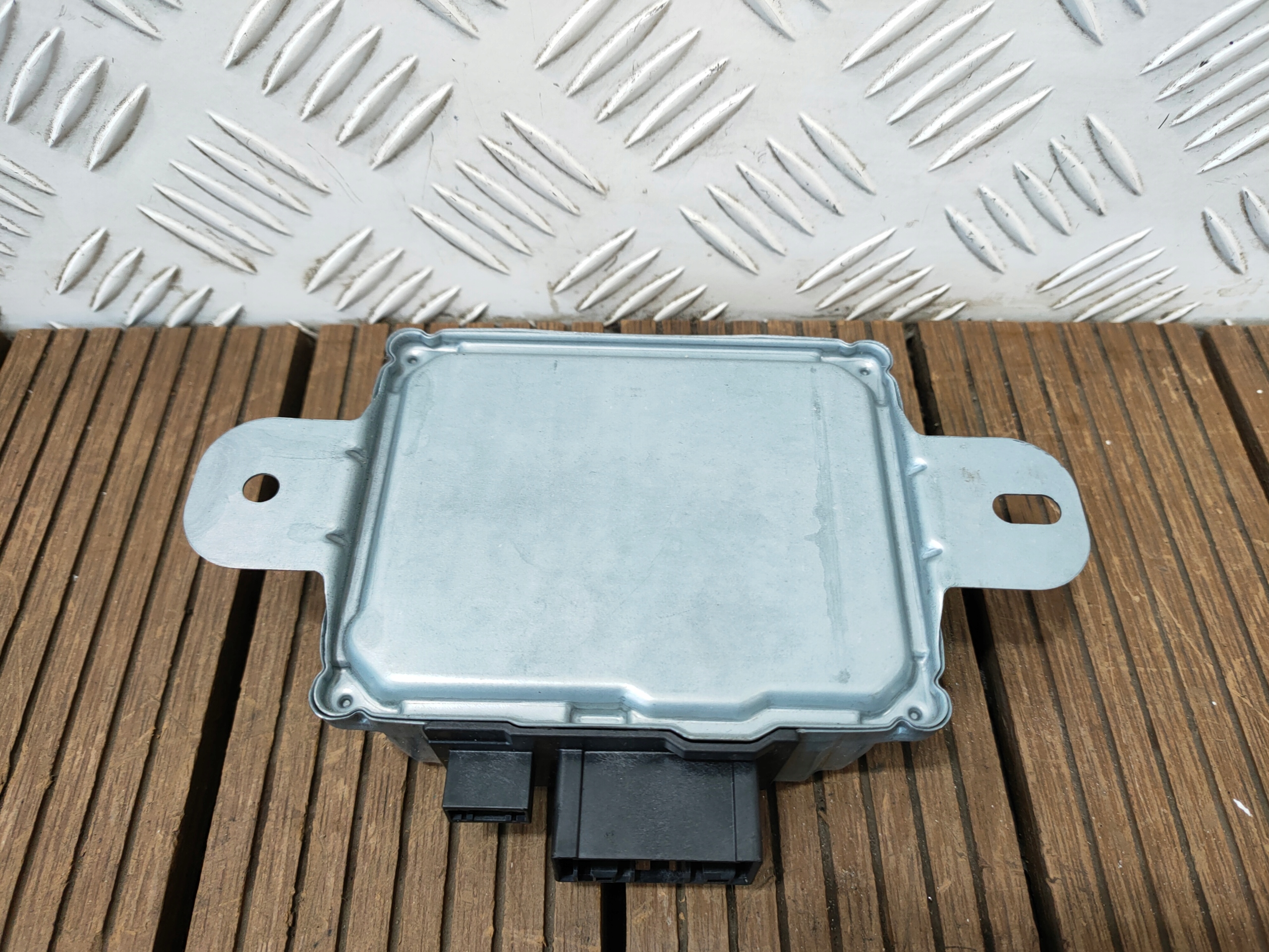 OPEL ASTRA J IV 09-15 module RADIA control unit 13384291 OE