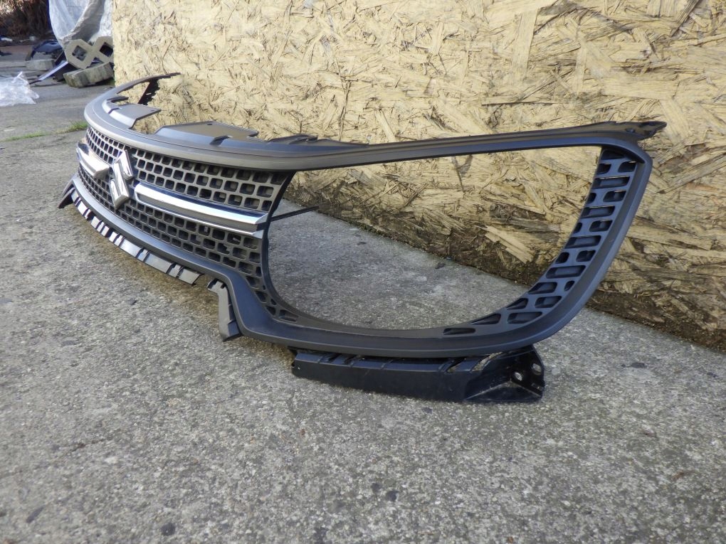 SUZUKI IGNIS III 3 2016- Grille