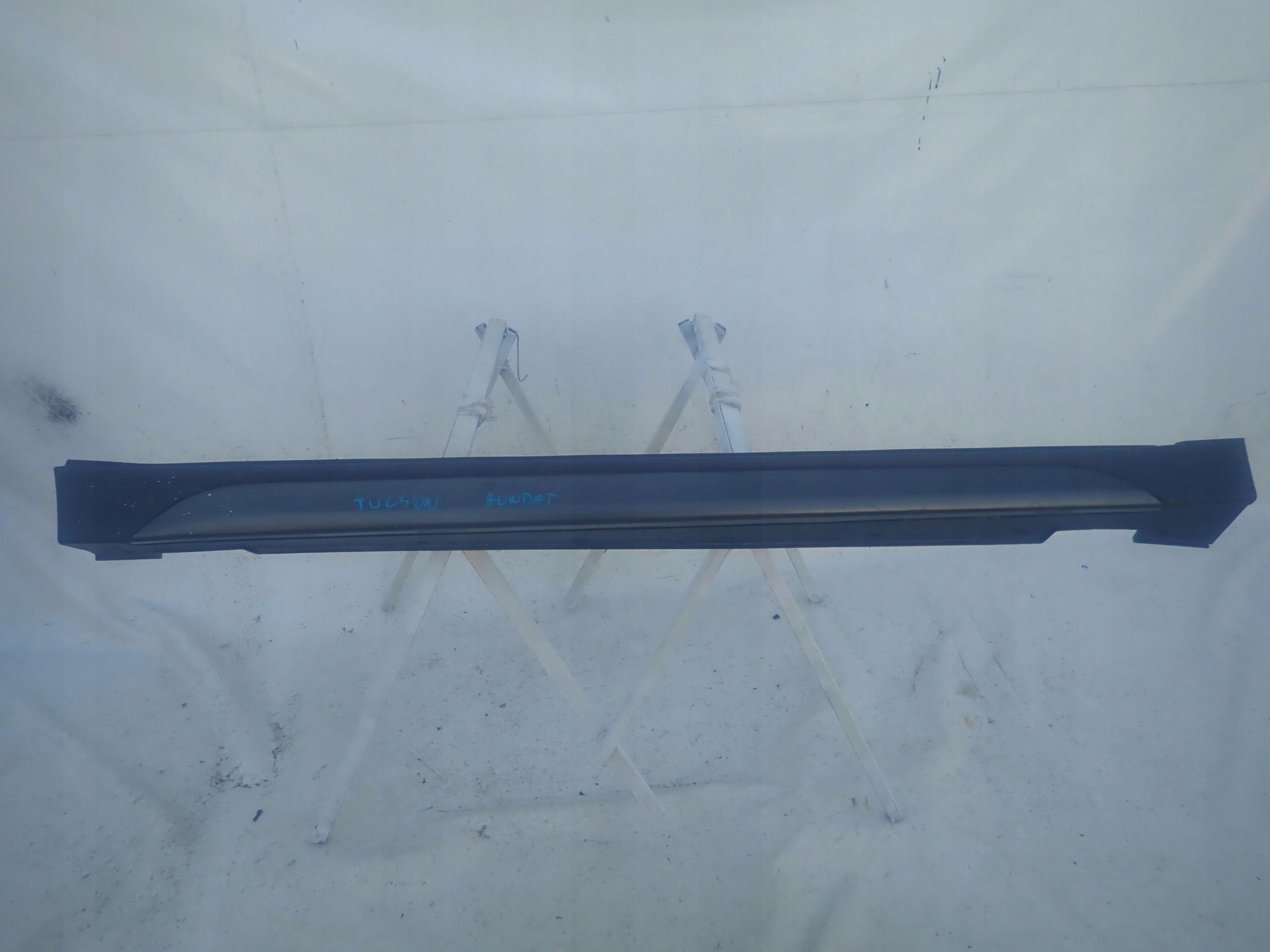 HYUNDAI TUCSON III 15- threshold right moulding threshold