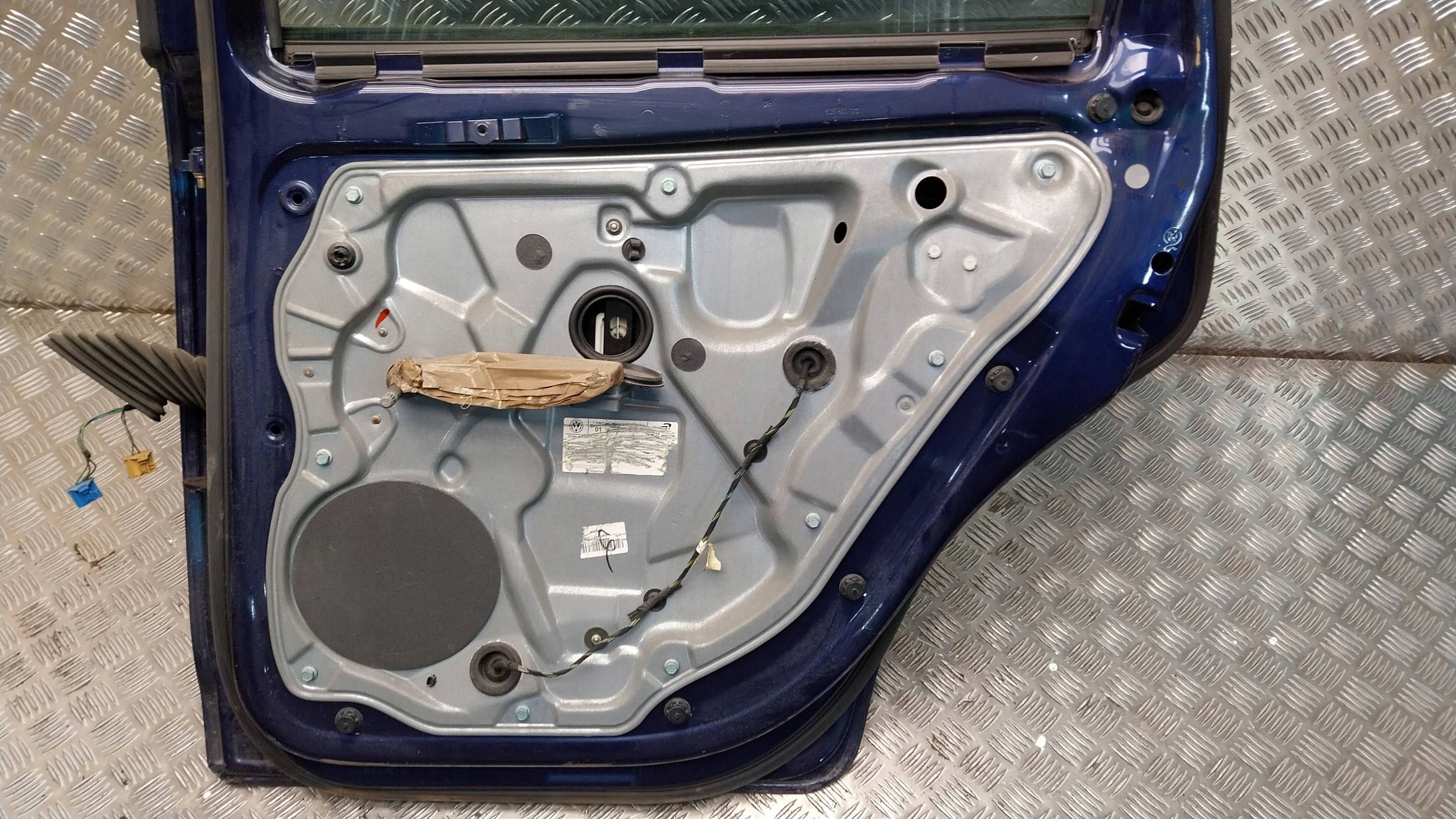 Tür heck rechts VW POLO 6Q 01