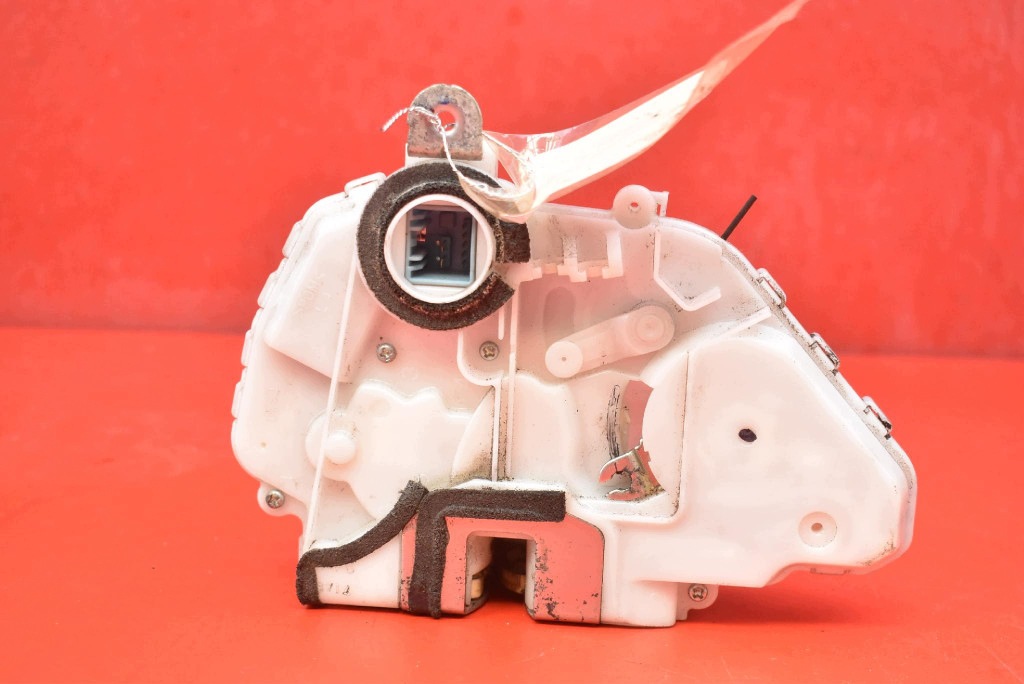 lock door left front front EU HONDA ACCORD 8 VIII 07-11