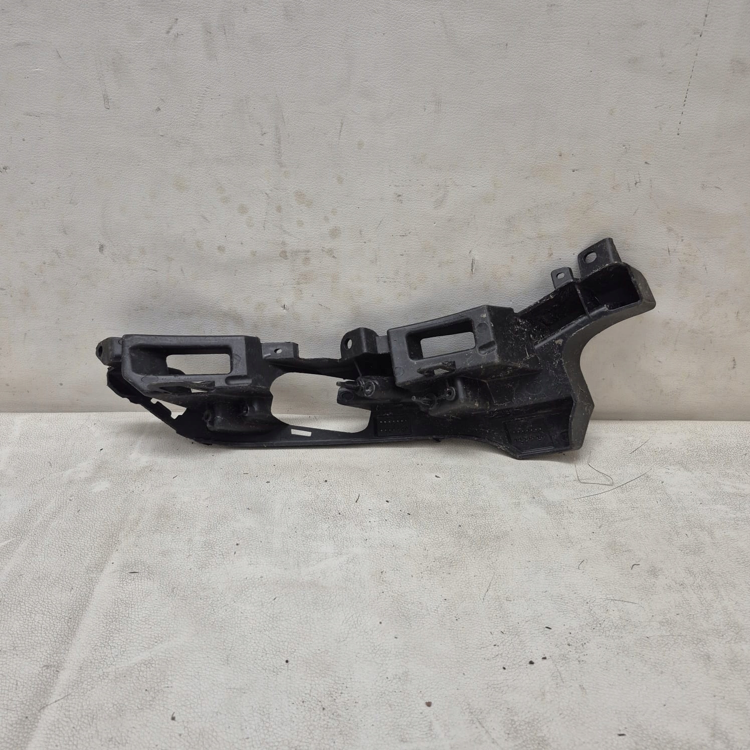RENAULT TALISMAN 15-22 holder support left front front