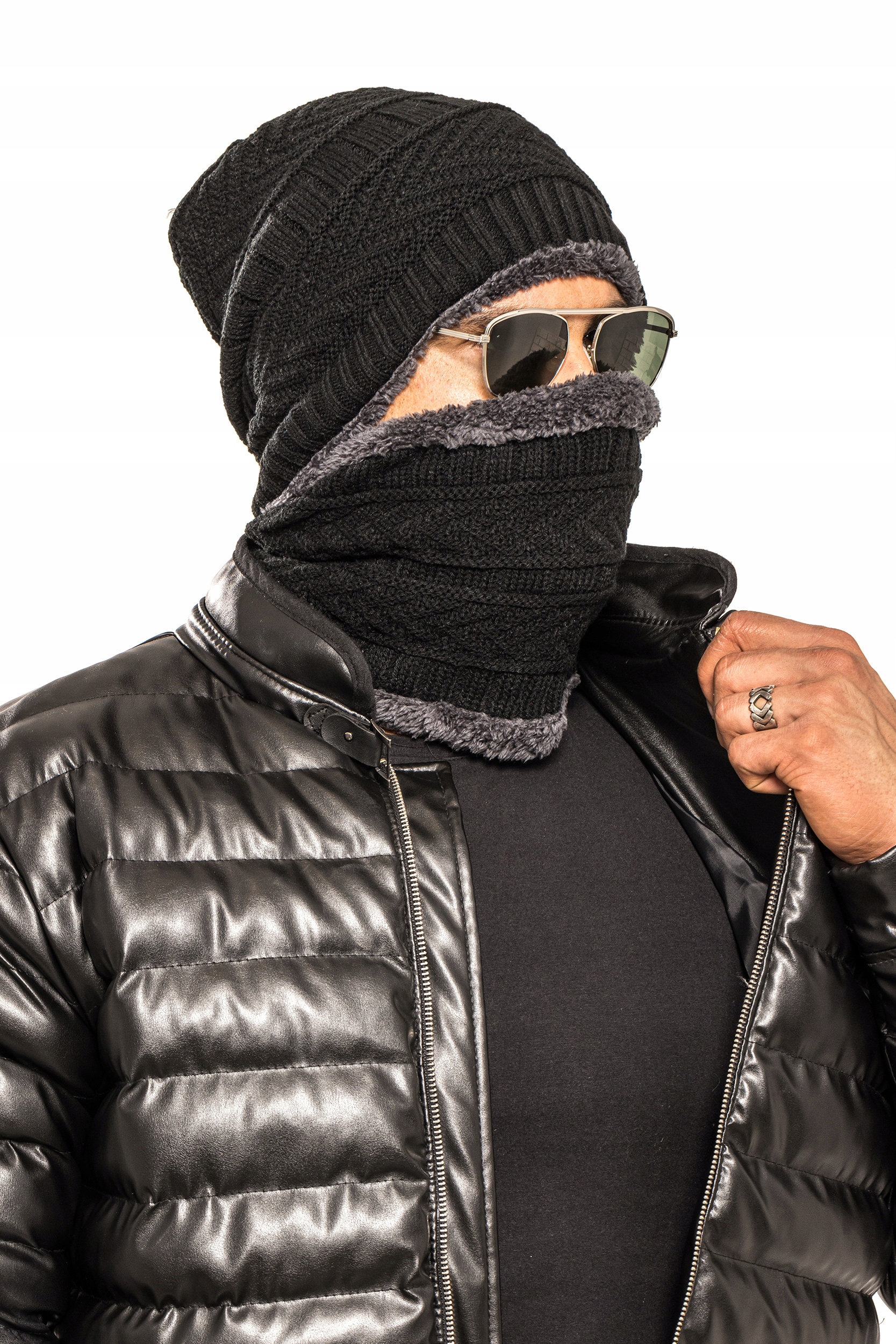 CZAPKA + KOMIN KOMPLET MĘSKI Z FUTERKIEM - CZARNY Wzór dominujący bez wzoru