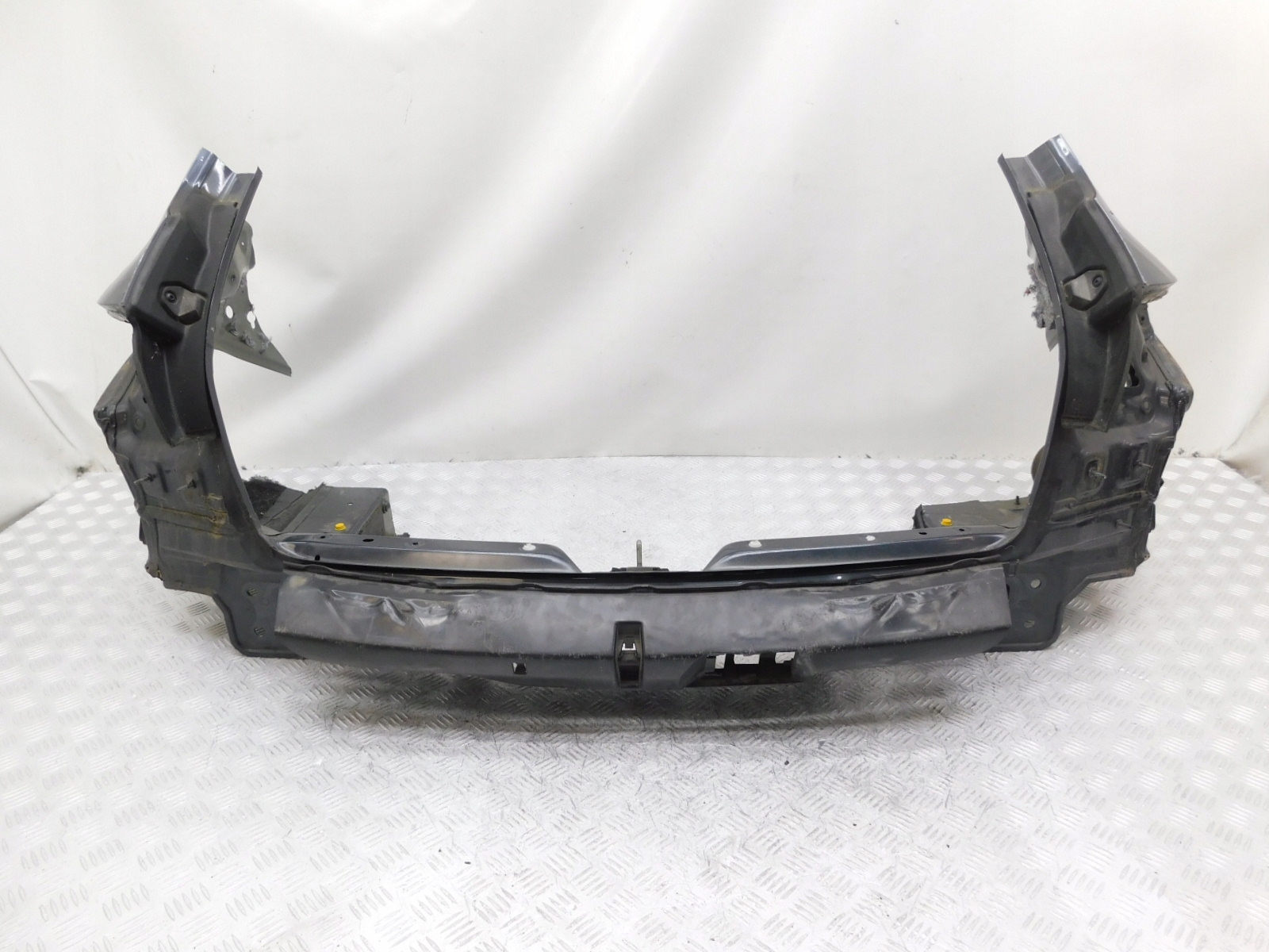 PAS TYŁ KAROSERYJNY Mercedes W205 Kombi