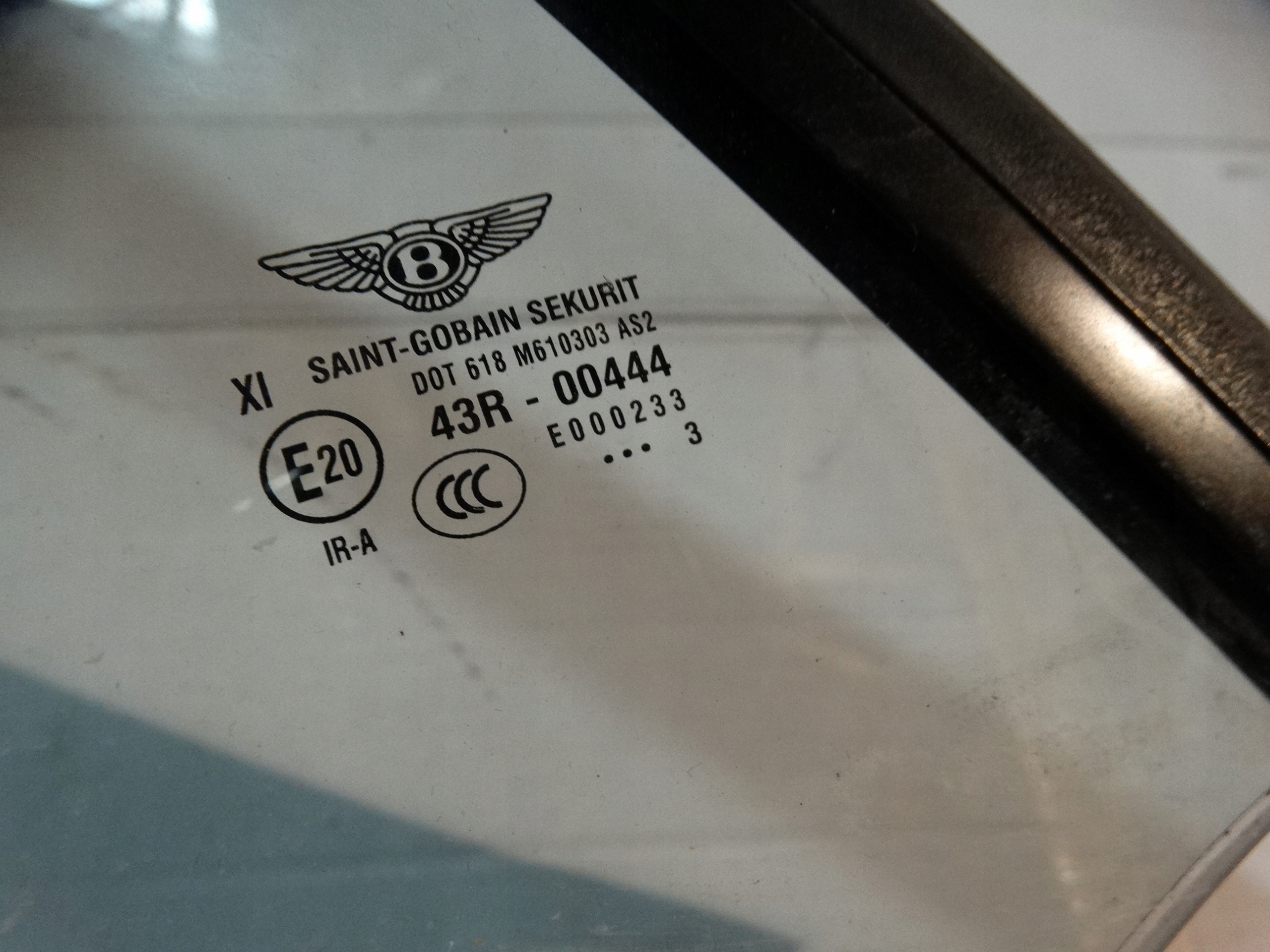 IDEAL window bodywork X2 right BENTLEY GT 13r. 1