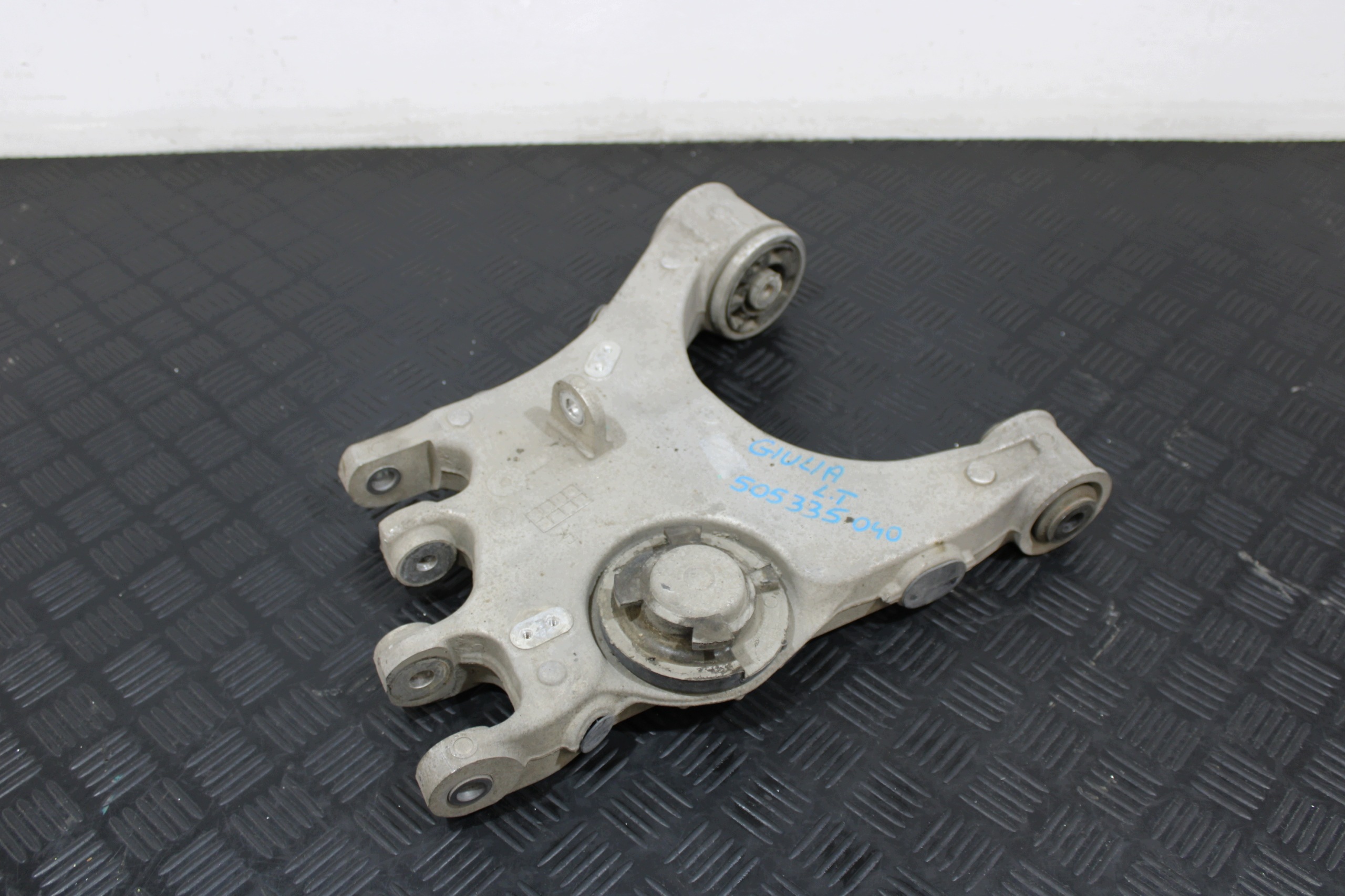 Querlenker links heck 505335040 ALFA ROMEO GIULIA