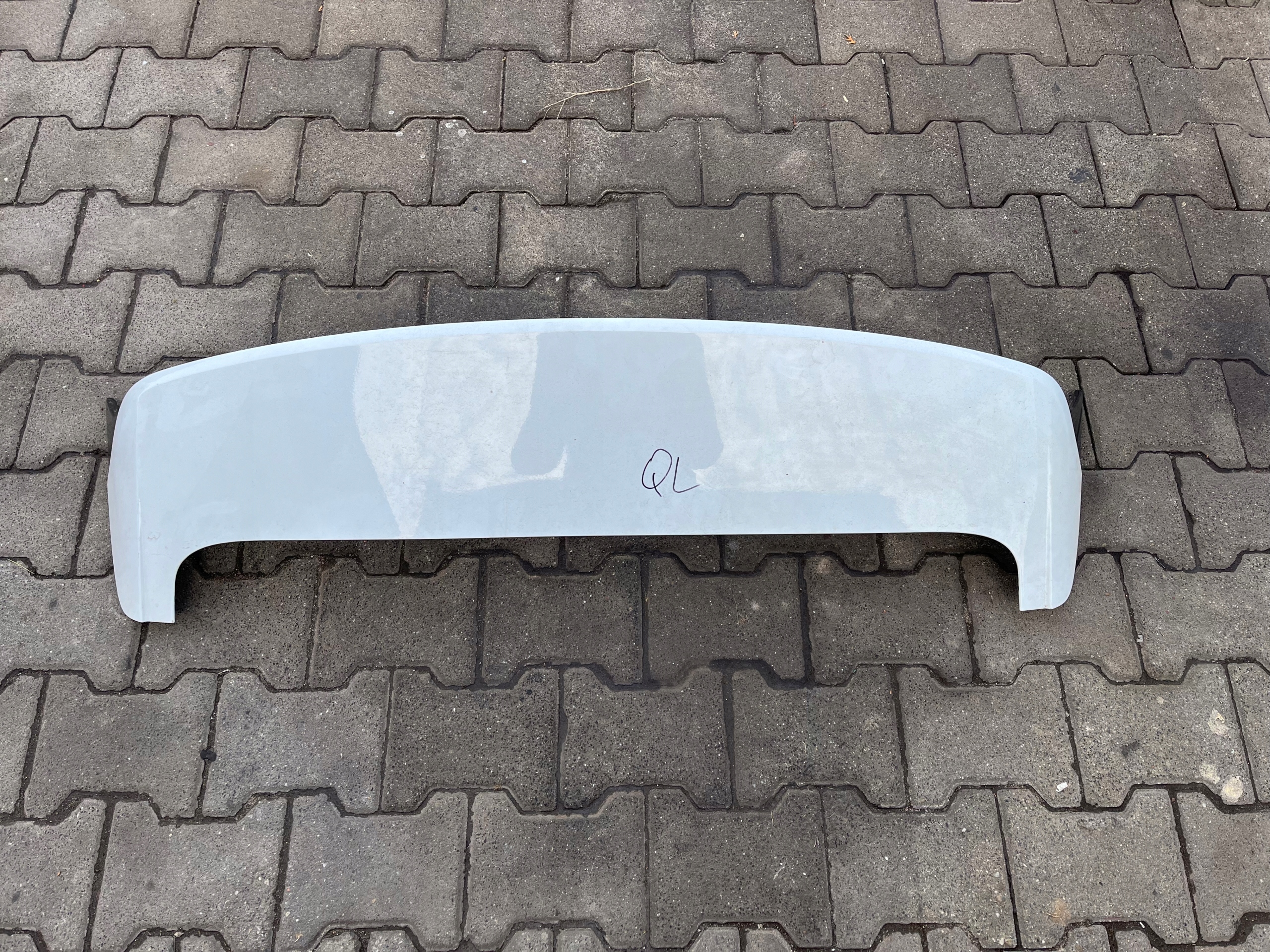 Kia Sportage IV Spoiler Lotka bonnet